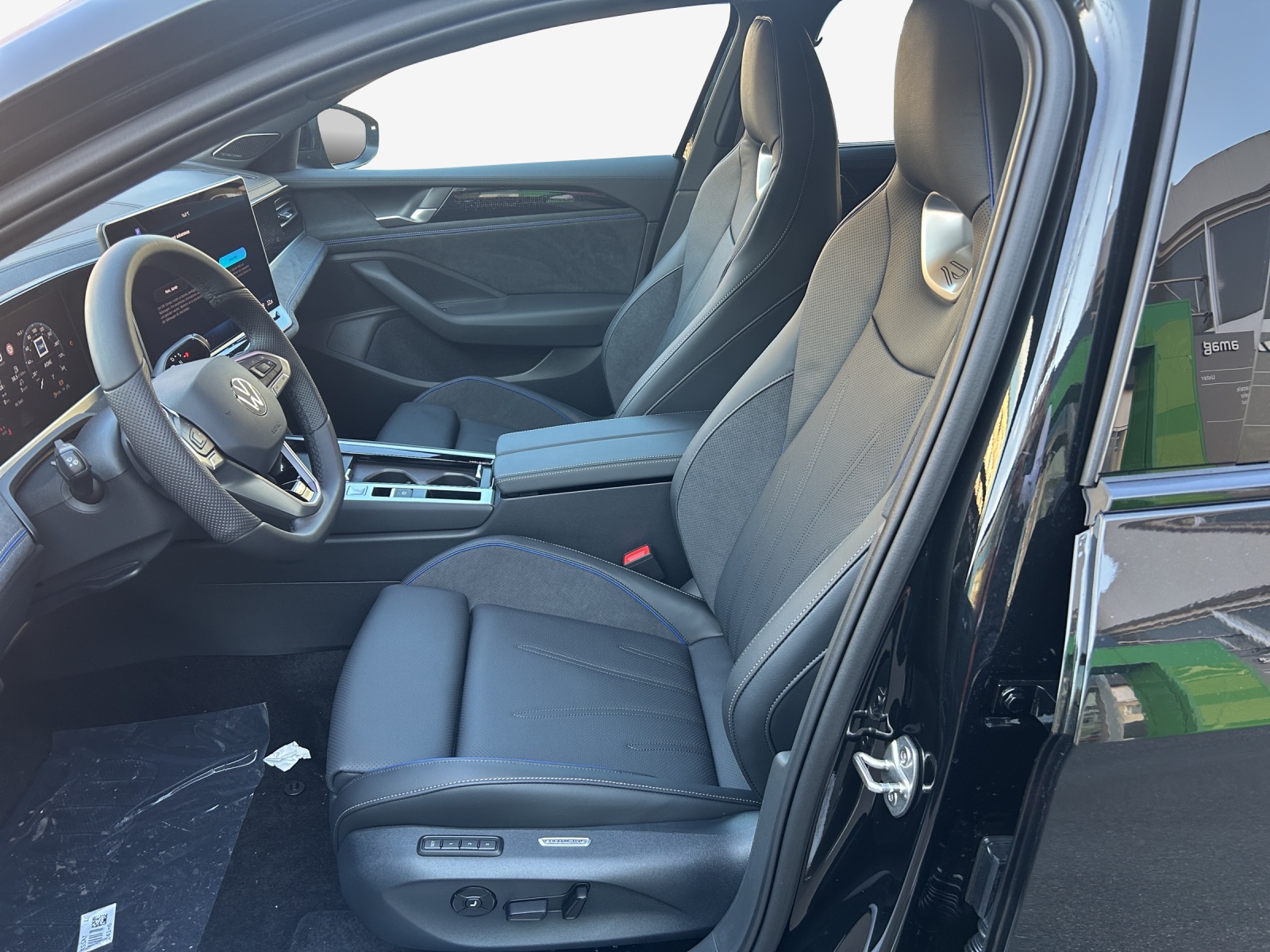 VW Passat Variant 2.0 TDI evo R-Line DSG-image-7