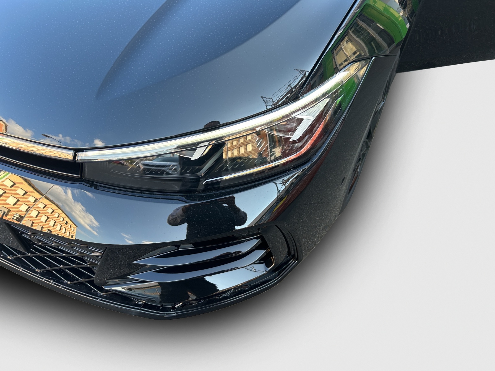 VW Passat Variant 2.0 TDI evo R-Line DSG-image-15
