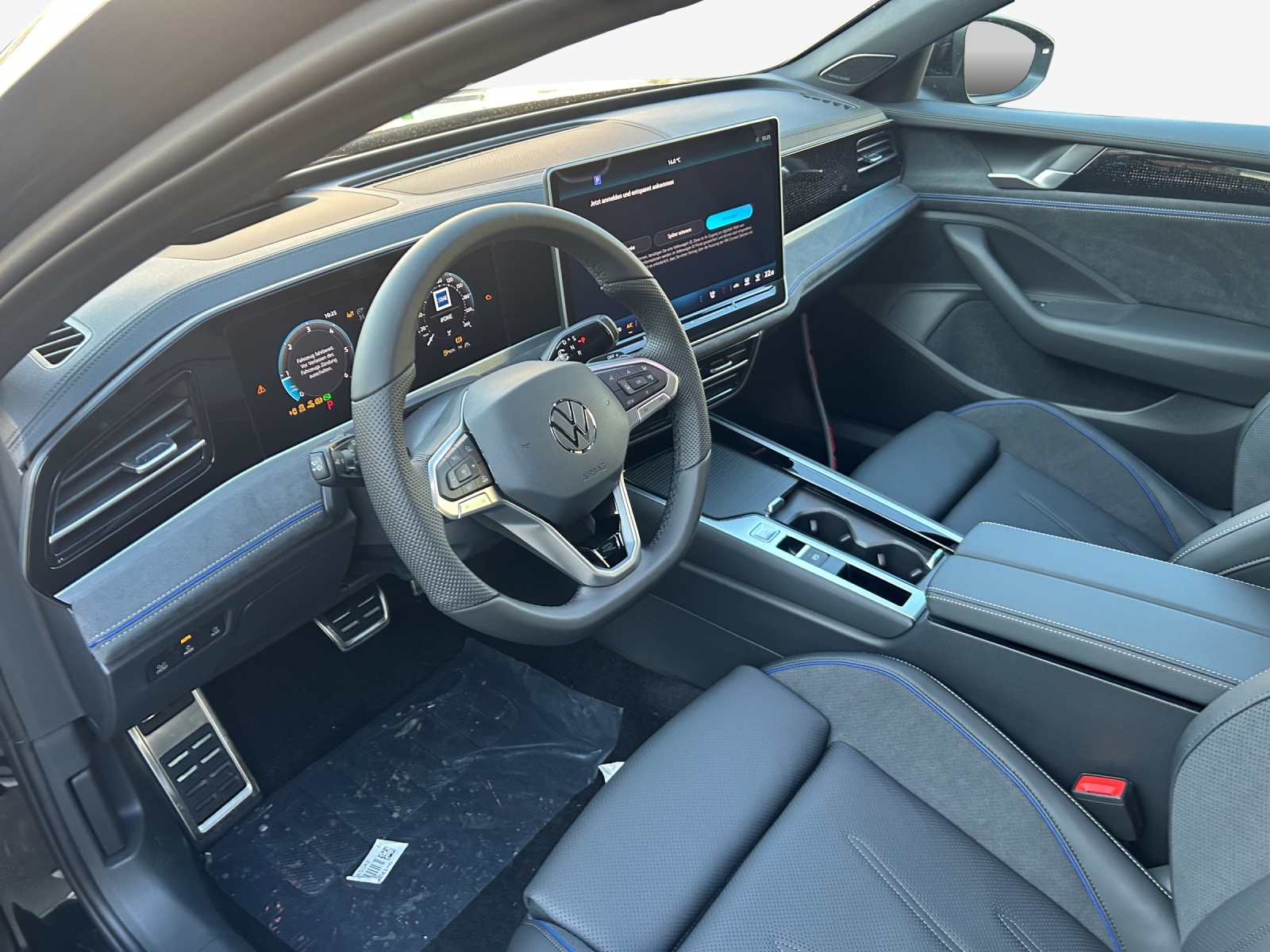 VW Passat Variant 2.0 TDI evo R-Line DSG-image-8