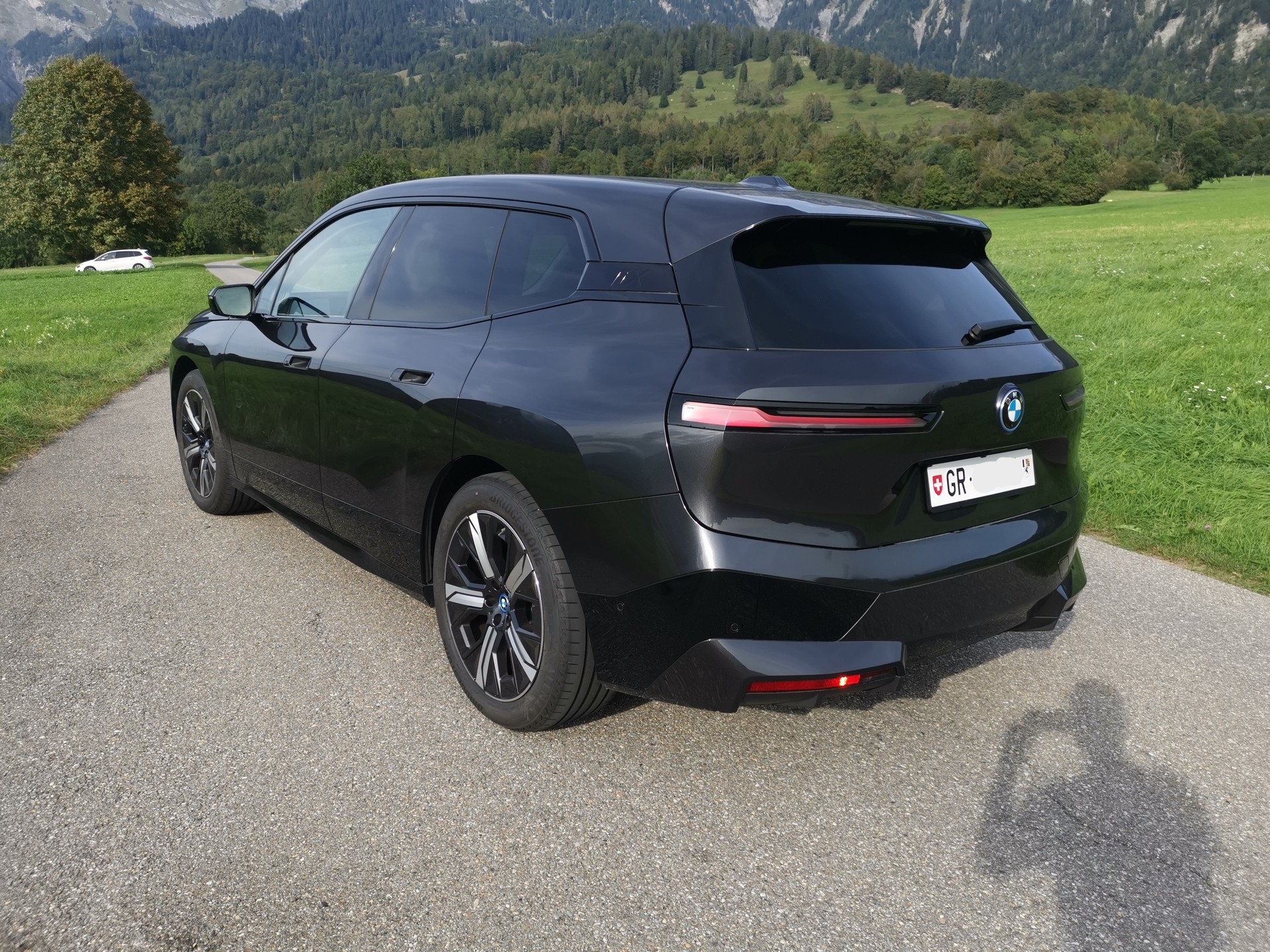 BMW iX xDrive40