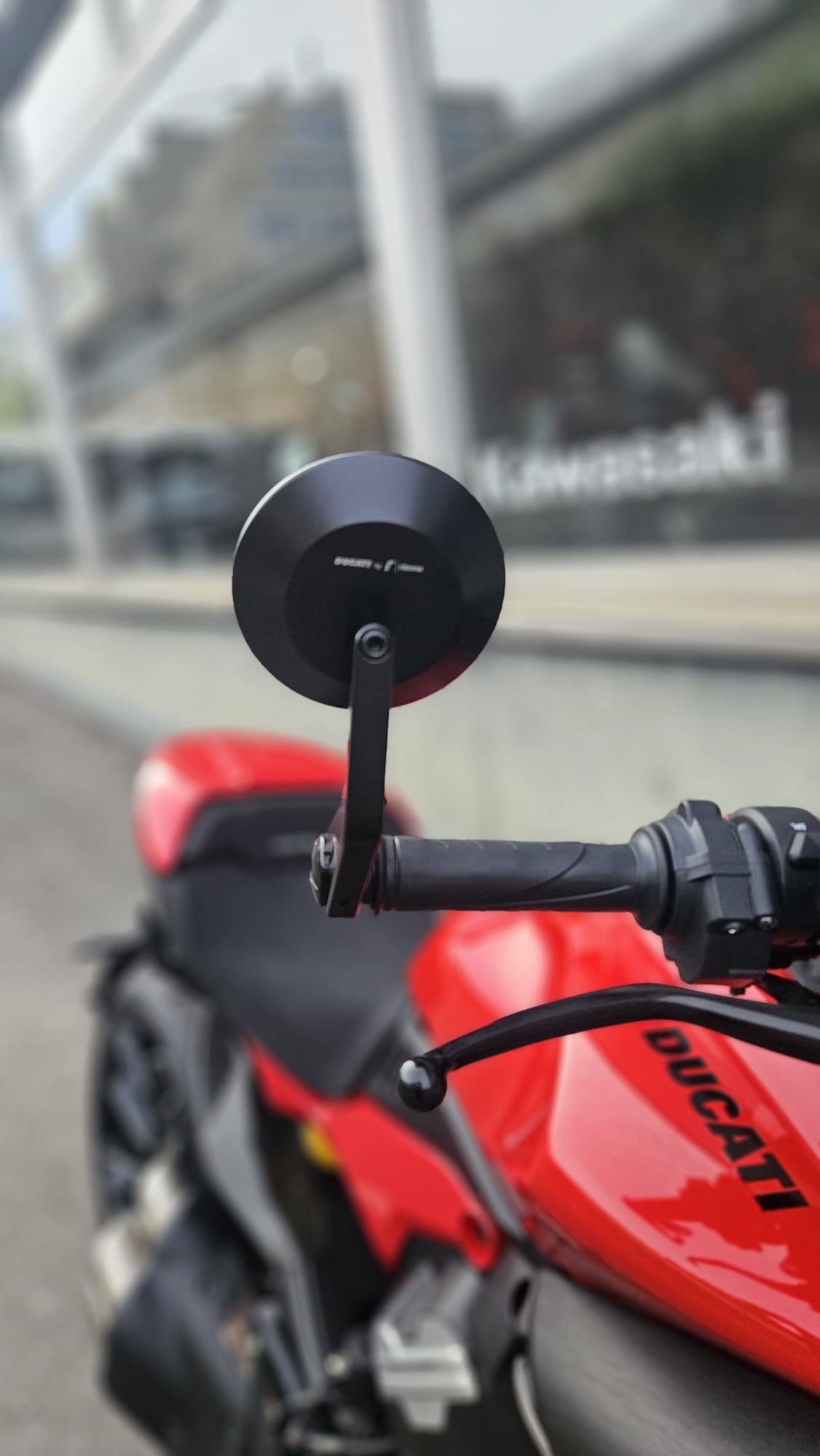 DUCATI DIAVEL V4-image-4