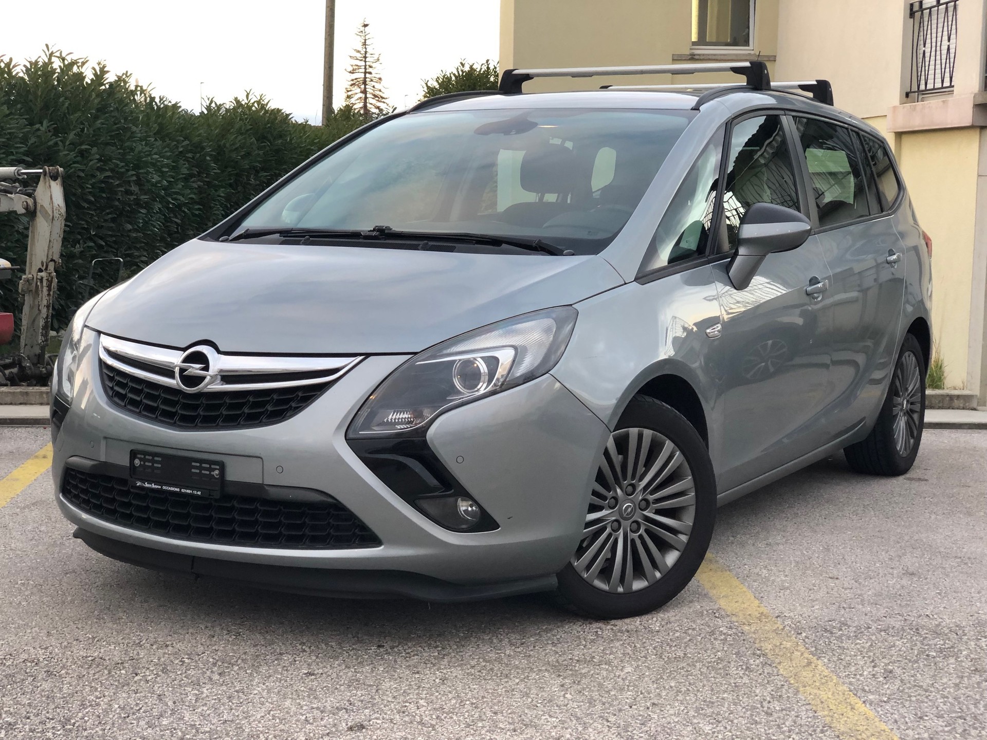 OPEL Zafira Tourer 1.4i 16V Turbo Sport-image-1