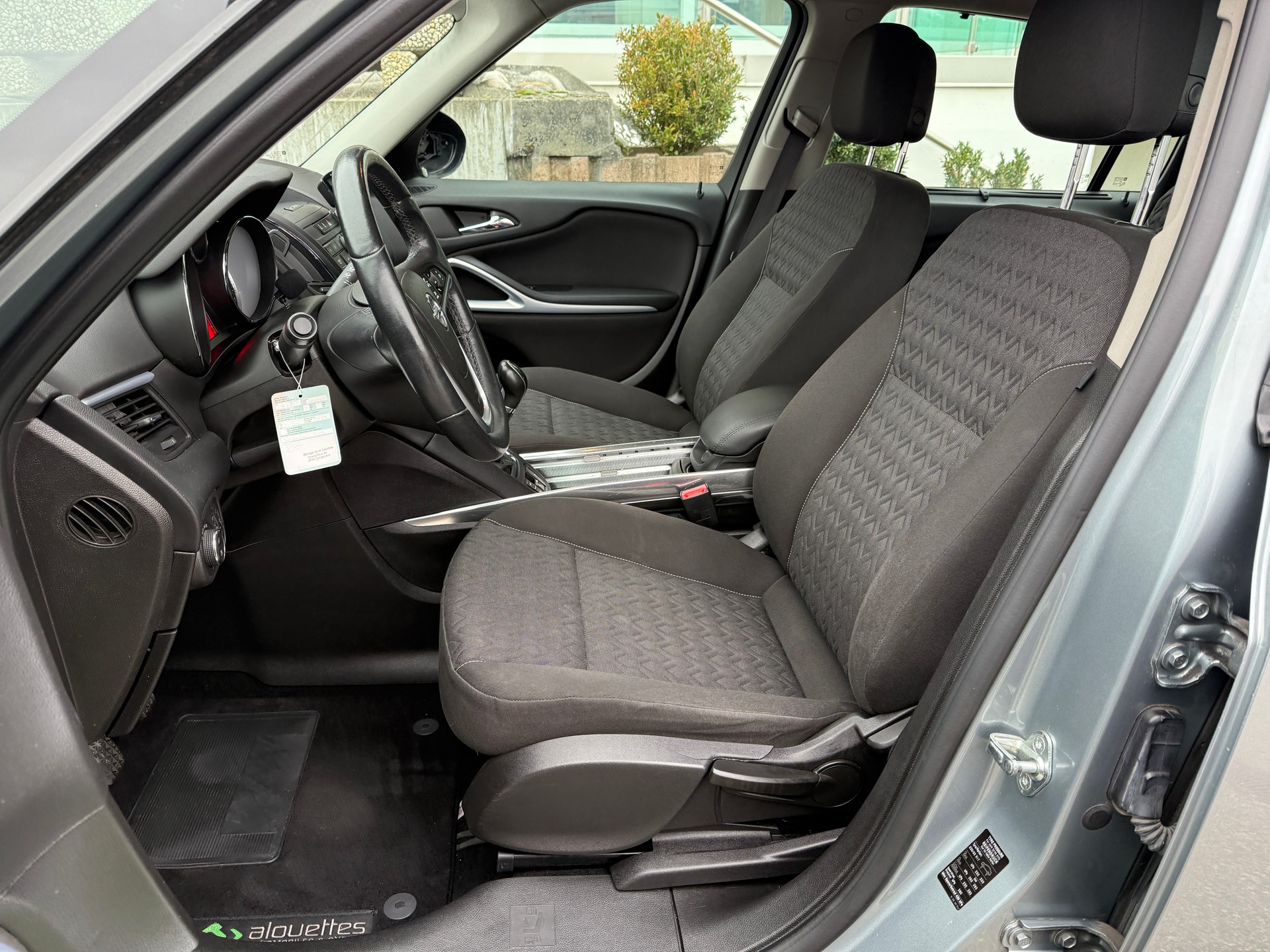 OPEL Zafira Tourer 1.4i 16V Turbo Sport-image-18