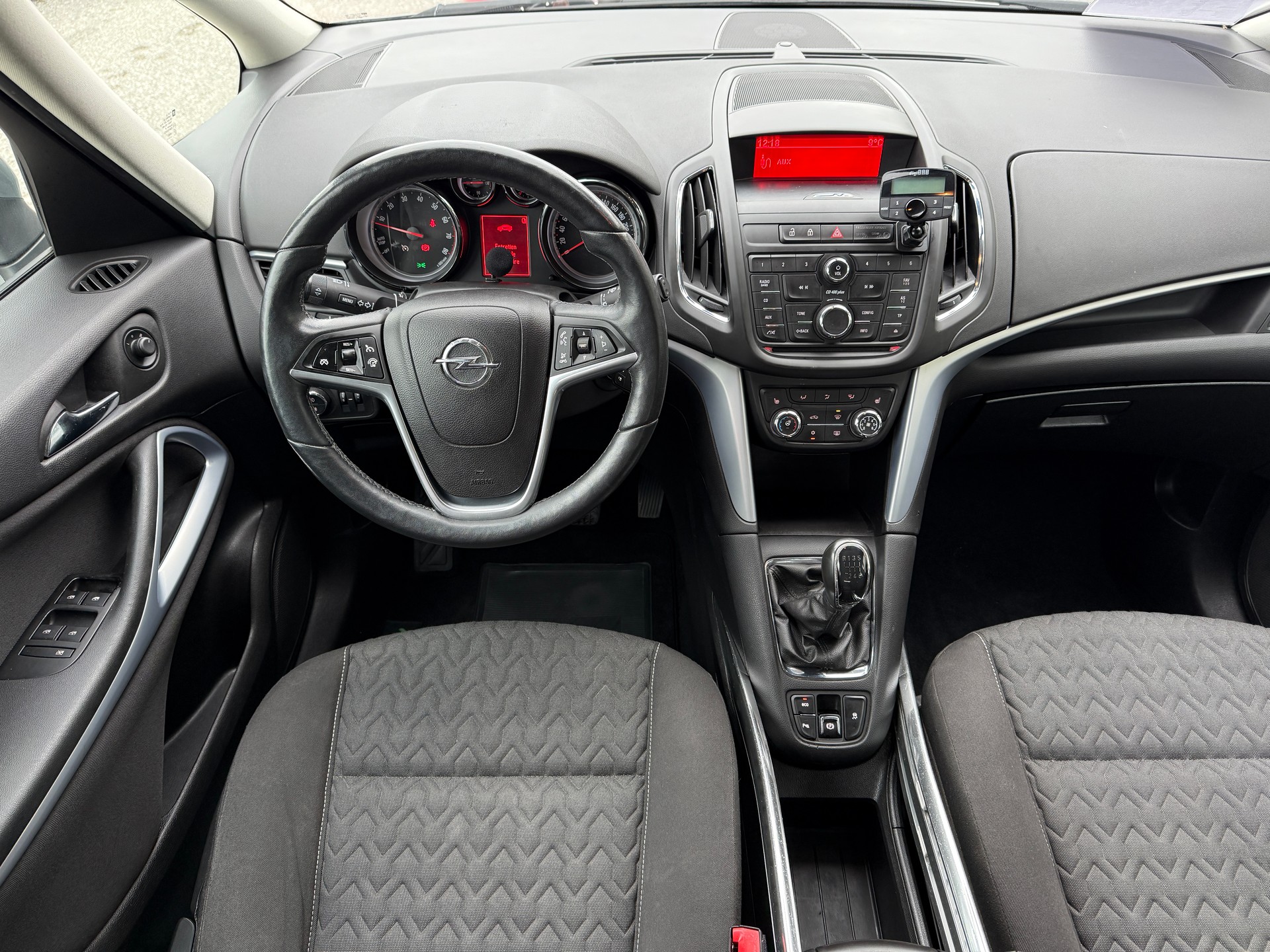 OPEL Zafira Tourer 1.4i 16V Turbo Sport-image-15