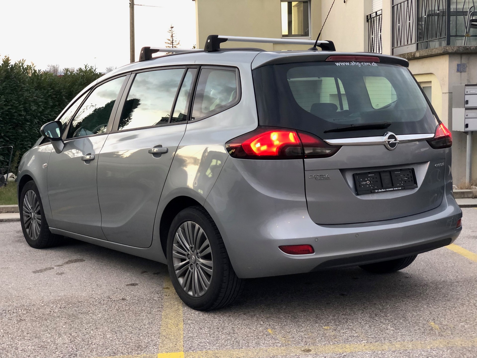 OPEL Zafira Tourer 1.4i 16V Turbo Sport-image-3