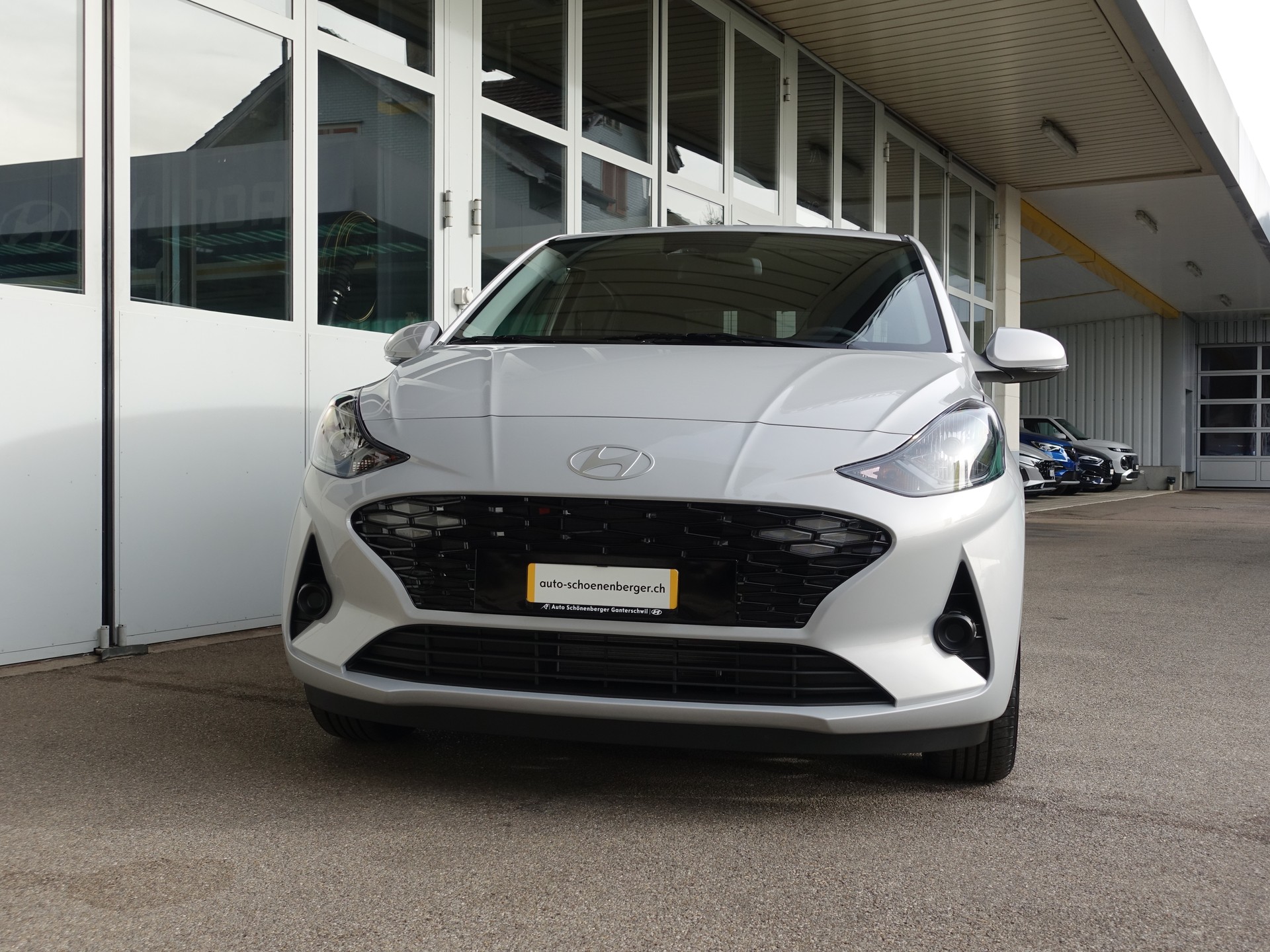 HYUNDAI i10 1.2 Amplia Automat-image-21
