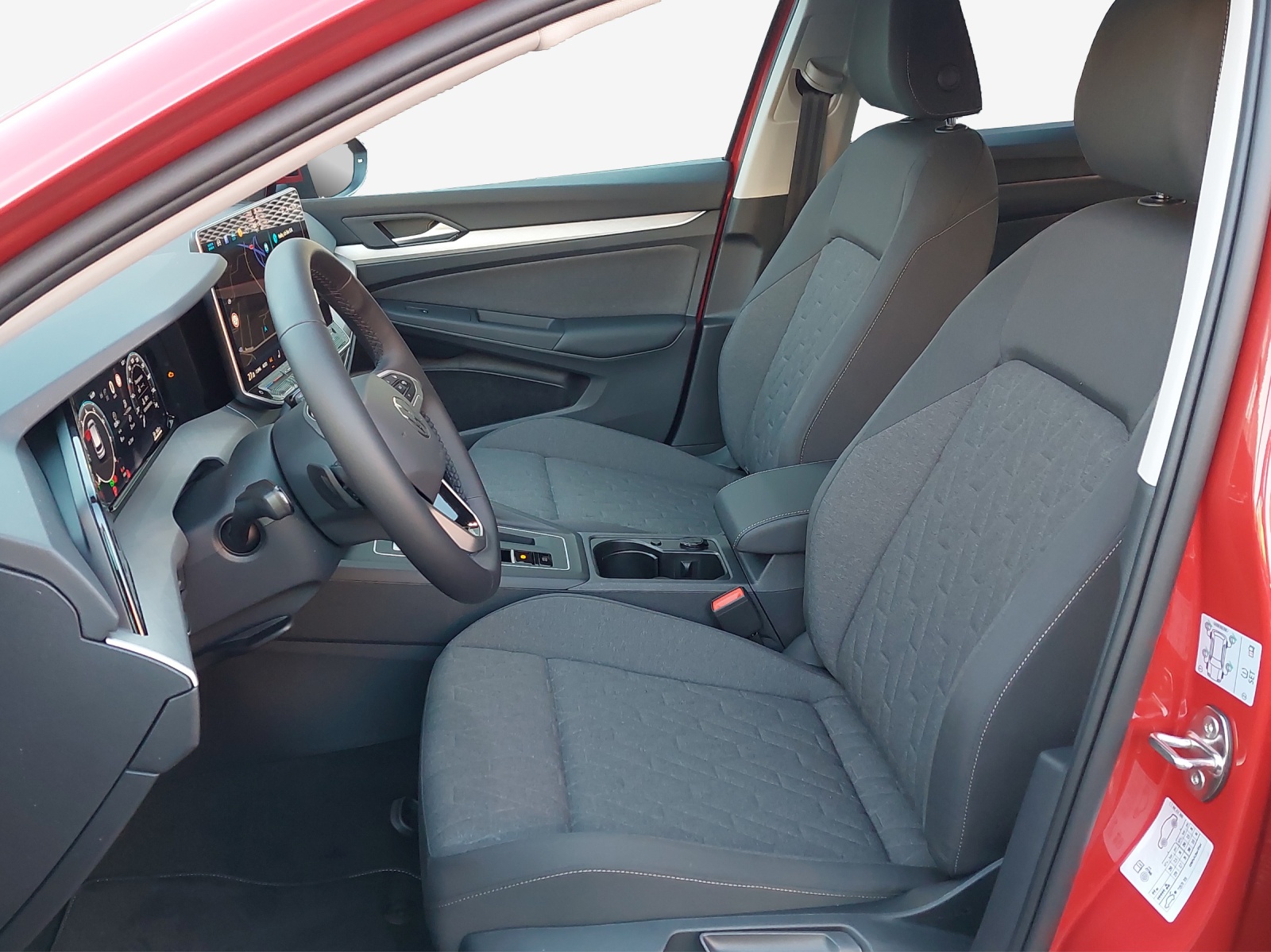 VW Golf 1.5 e TSI mHEV United DSG-image-7
