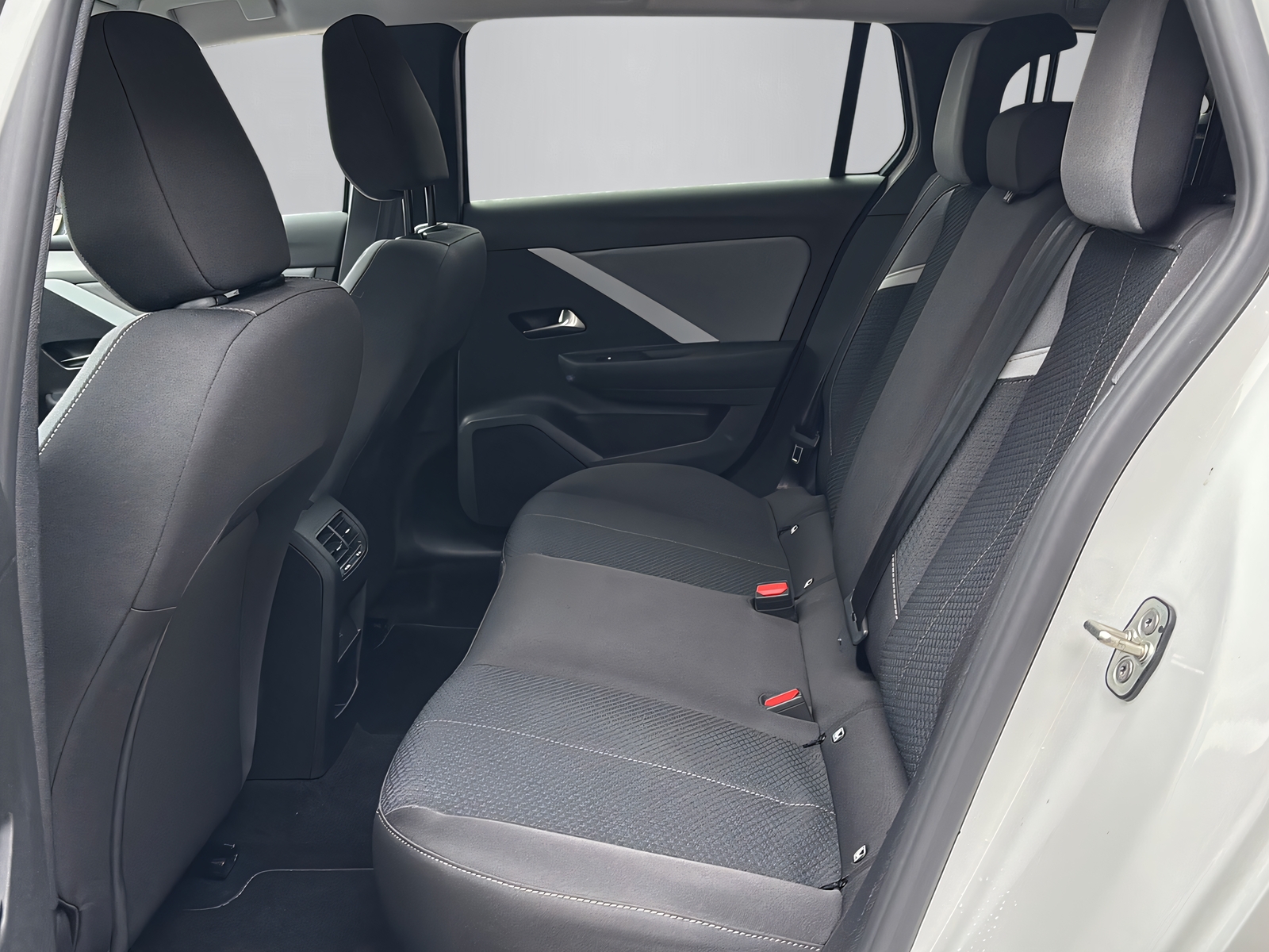 OPEL Astra Sports Tourer 1.5 D Edition-image-11