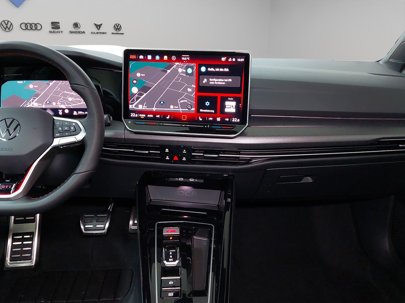 VW VW Golf GTI-image-7