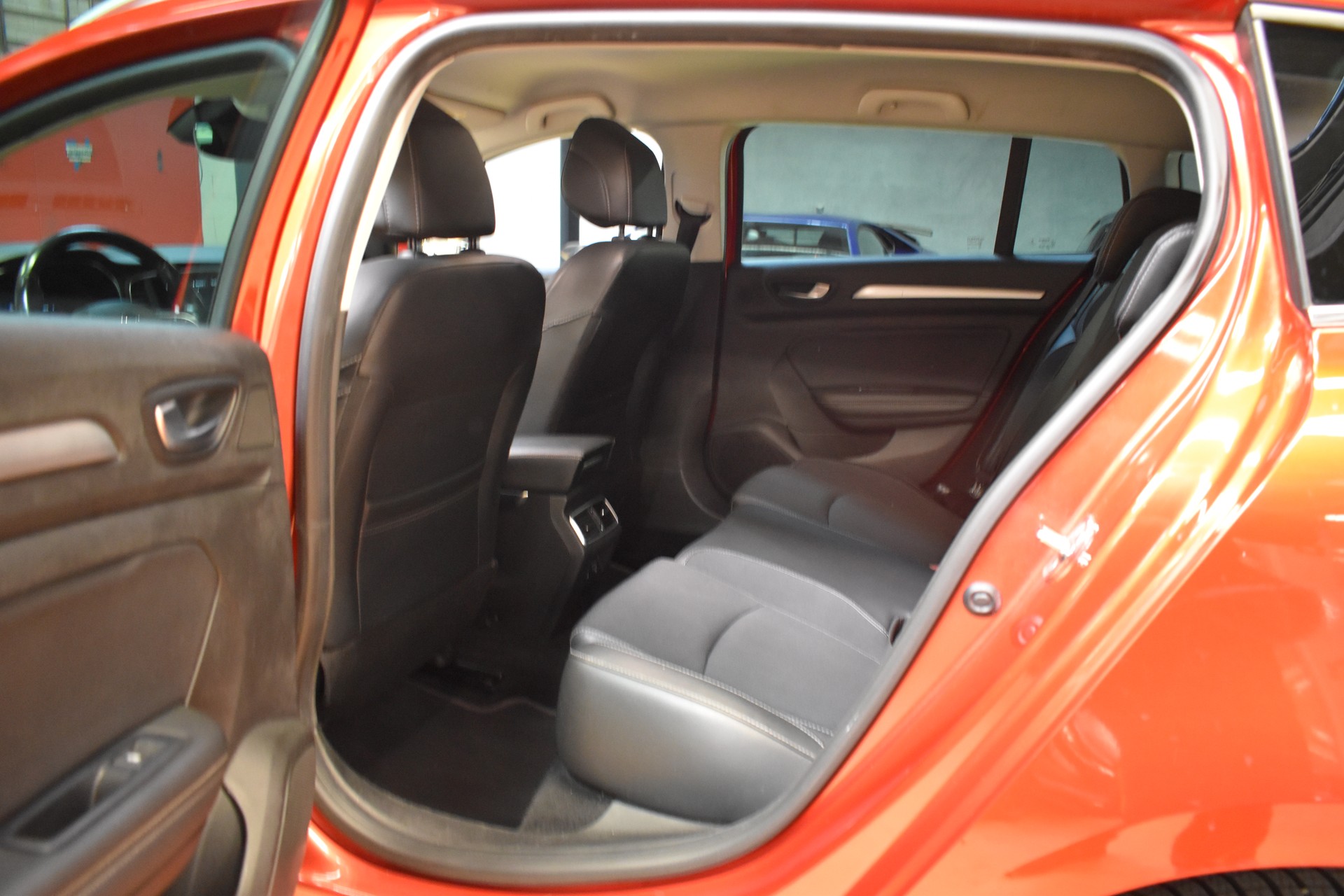 RENAULT Mégane Grandtour 1.5 dCi GT EDC Sports-Line - New Modell 2021-image-9