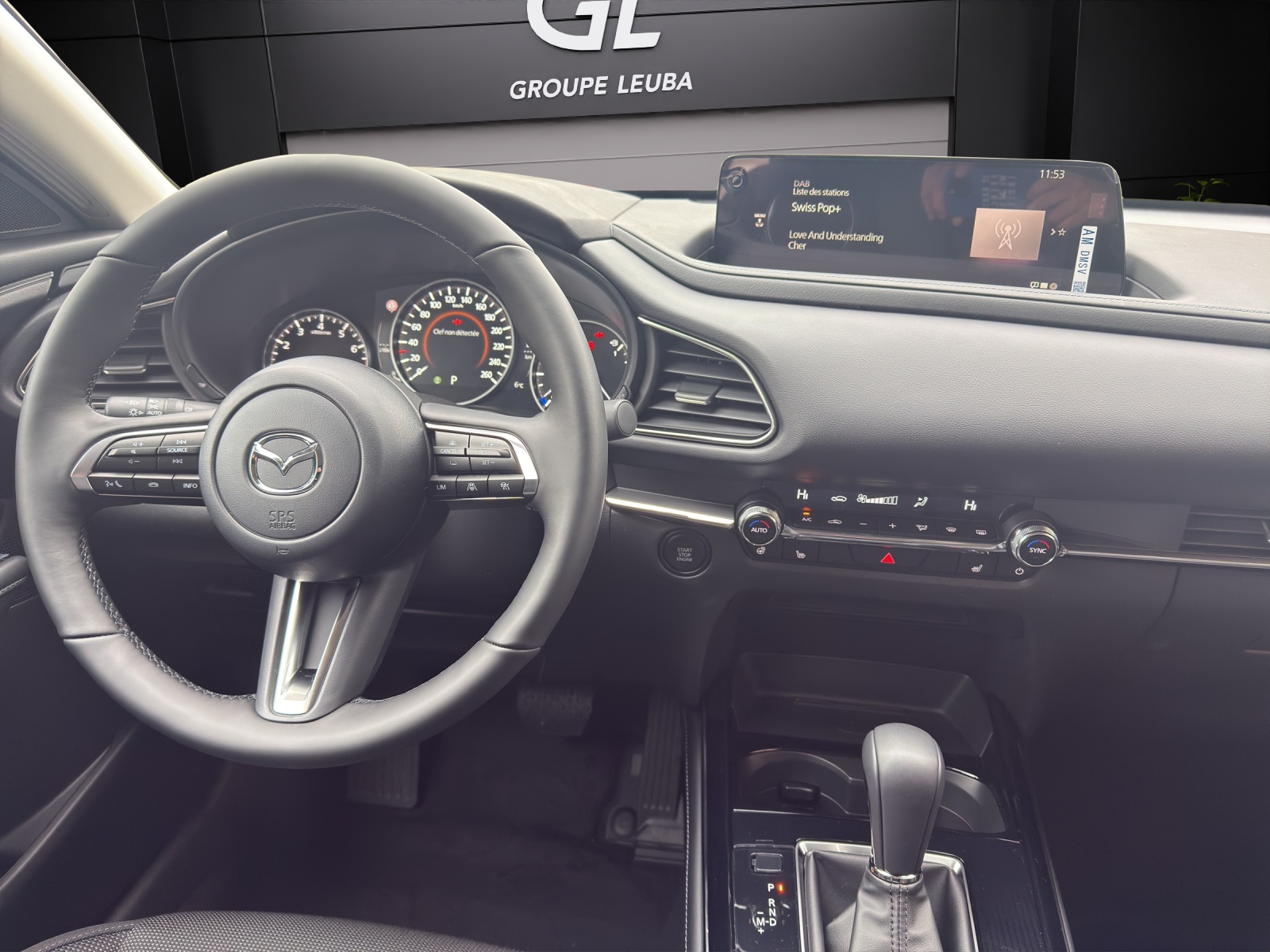 MAZDA CX-30 SKYACTIV-X 186 M Hybrid Centre Line AWD AT-image-10