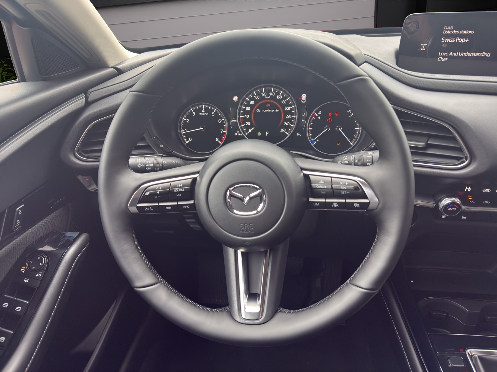 MAZDA CX-30 SKYACTIV-X 186 M Hybrid Centre Line AWD AT-image-12
