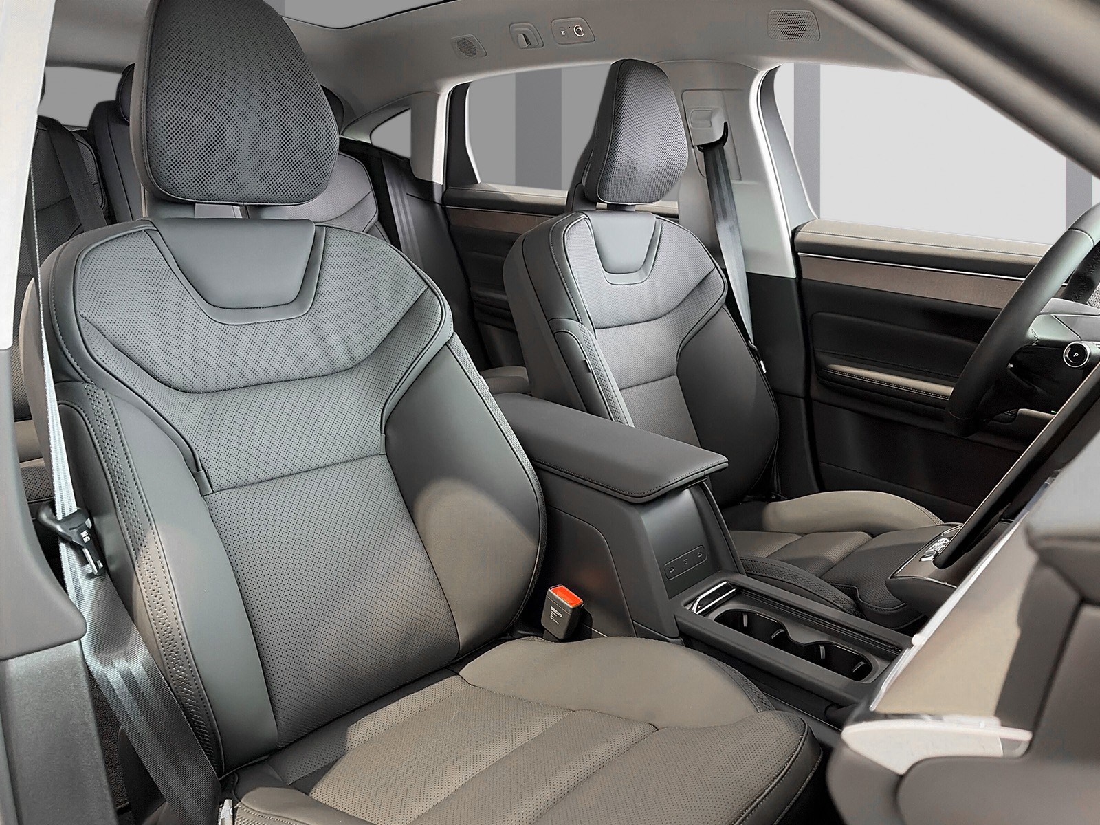 VOLVO ES90 Ultra-image-10