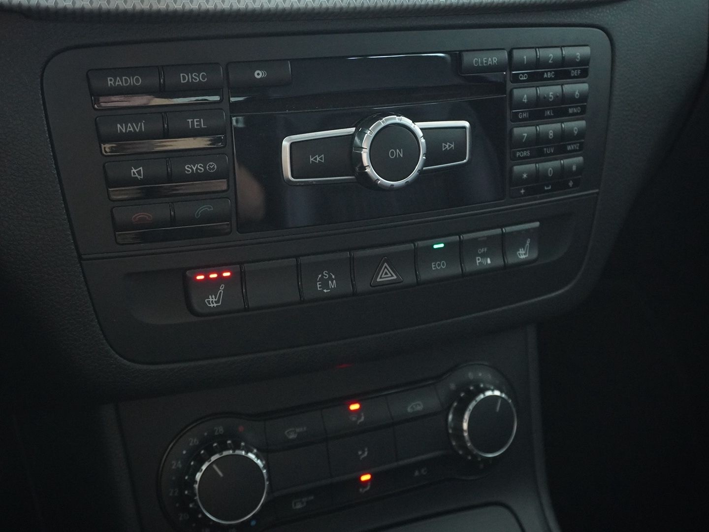 MERCEDES-BENZ B 200 7G-DCT-image-6