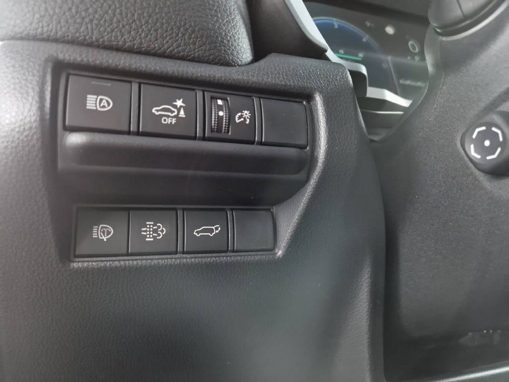 TOYOTA Land Cruiser 2.8 D 48V Style 48094/007-image-17