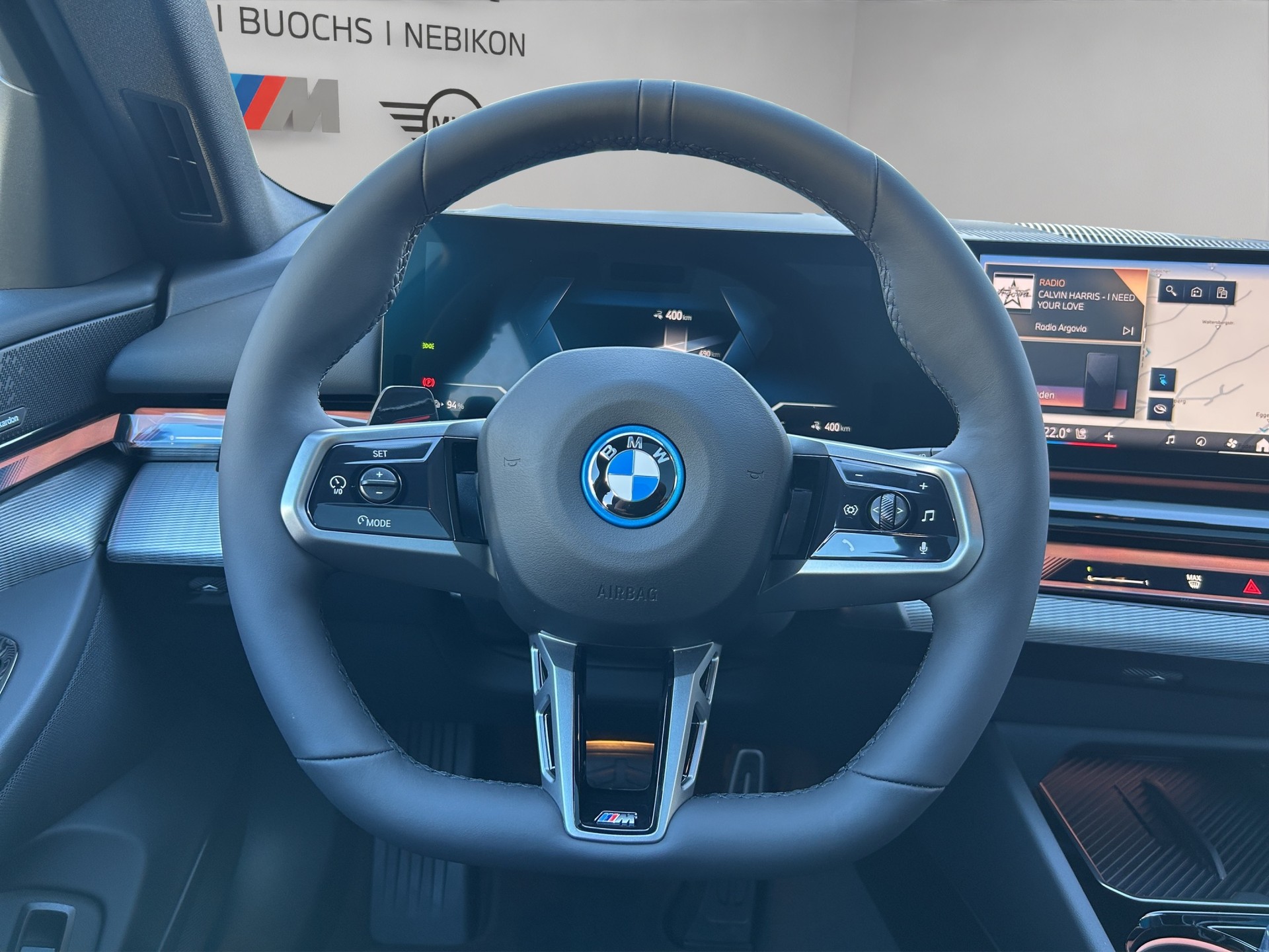 BMW i5 xDrive 40 Touring M Sport-image-12