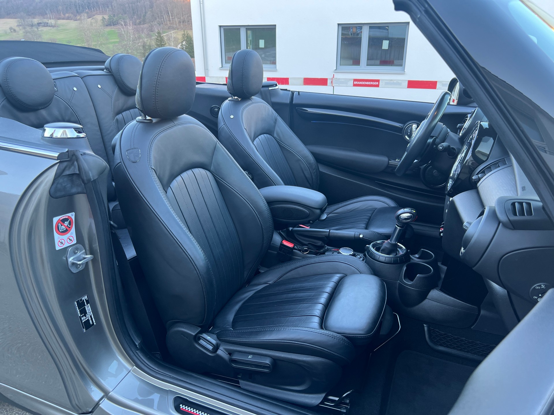 MINI Cooper John Cooper Works Cabriolet Steptronic * Leder * Vollausstattung *-image-11