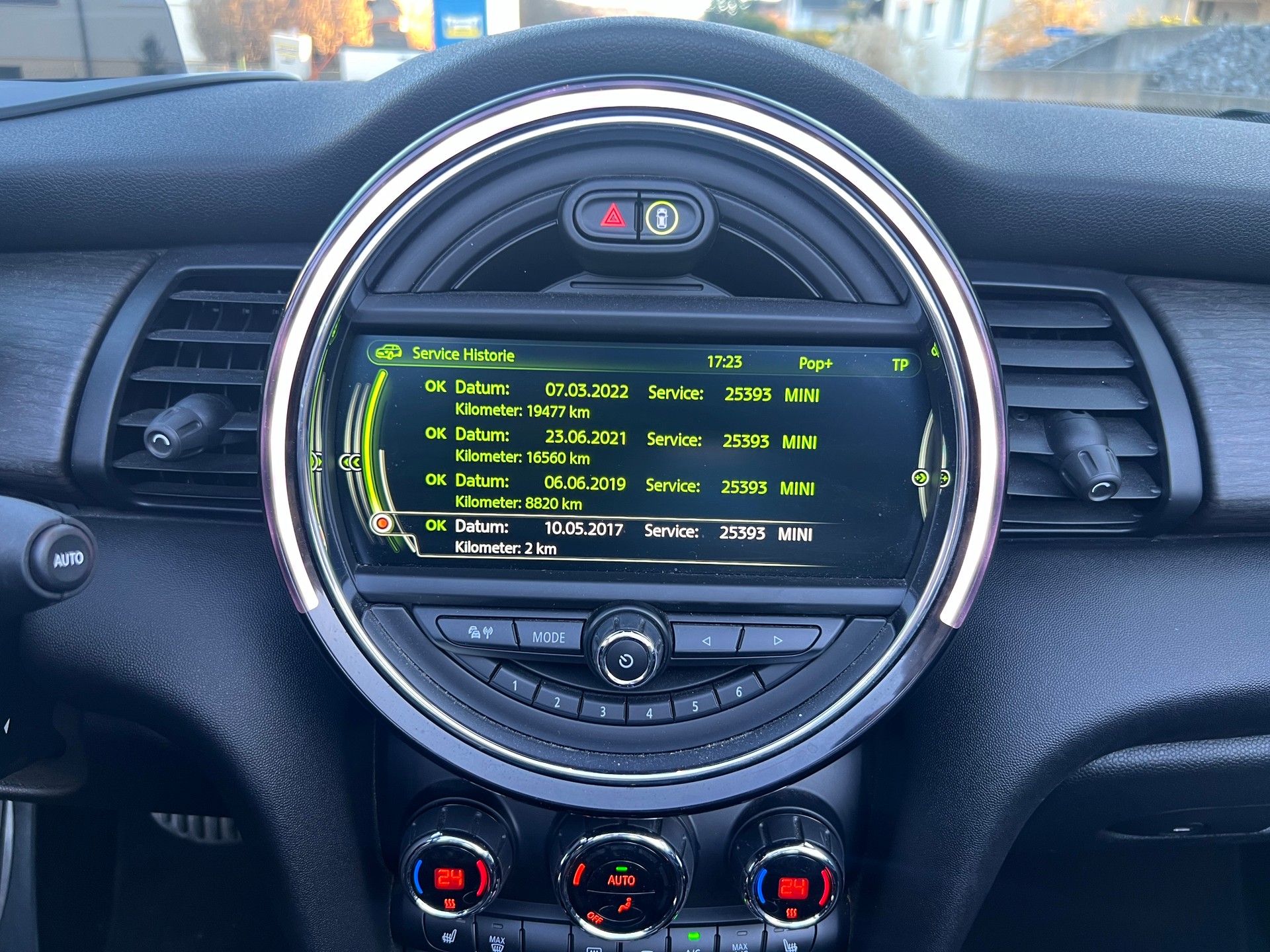 MINI Cooper John Cooper Works Cabriolet Steptronic * Leder * Vollausstattung *-image-13