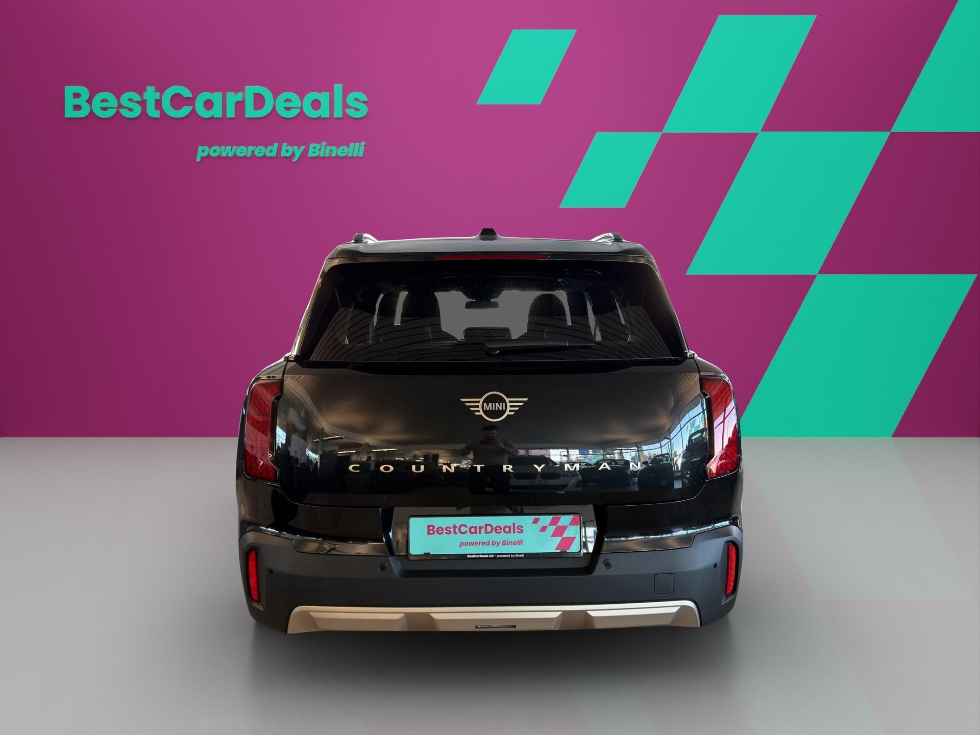 MINI Countryman E Favoured Trim-image-3
