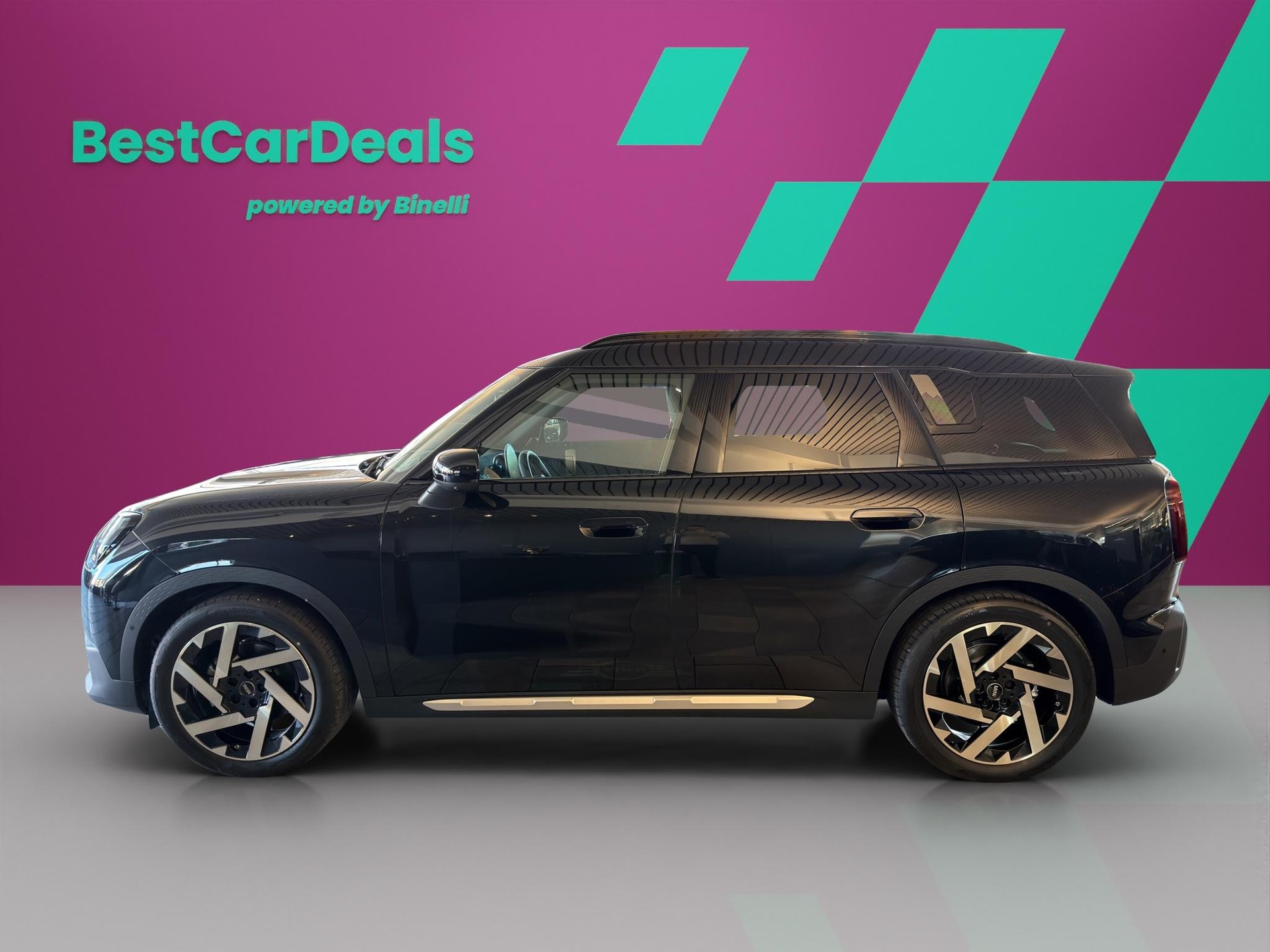MINI Countryman E Favoured Trim-image-5