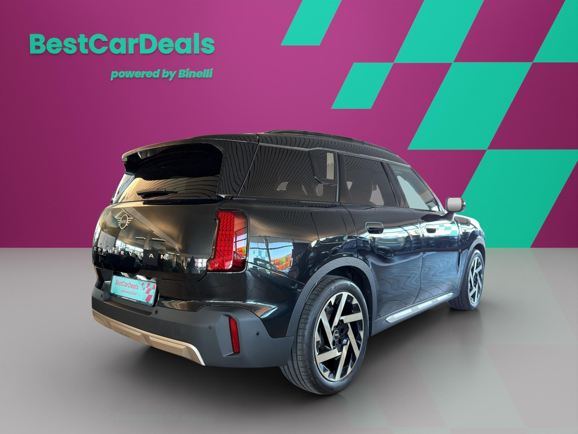 MINI Countryman E Favoured Trim-image-2
