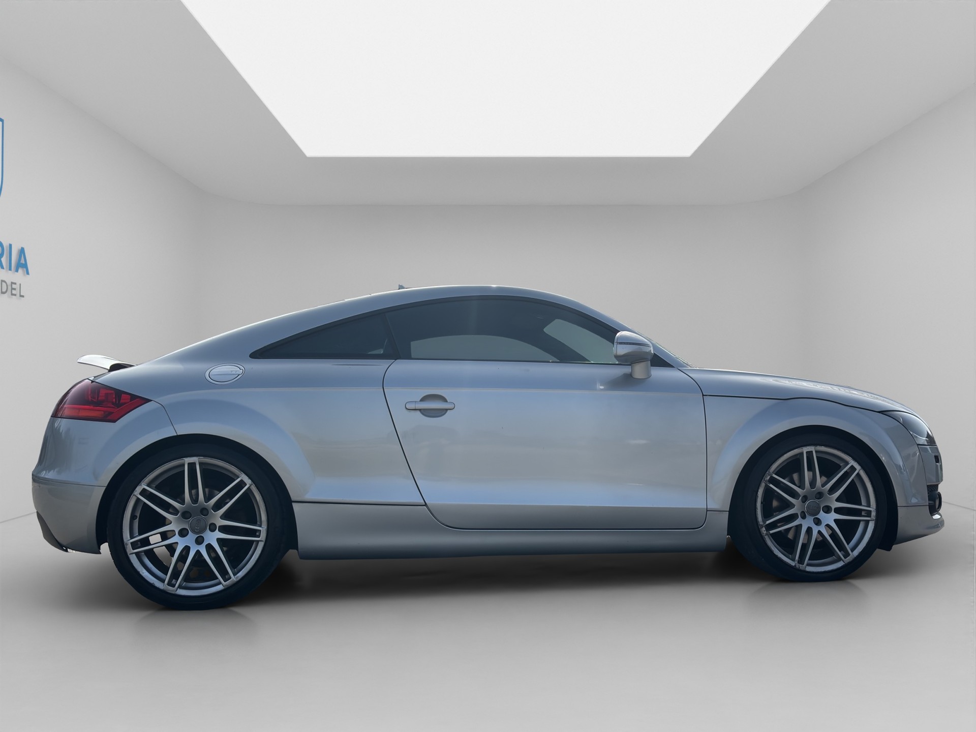AUDI TT Coupé 2.0 TFSI-image-5