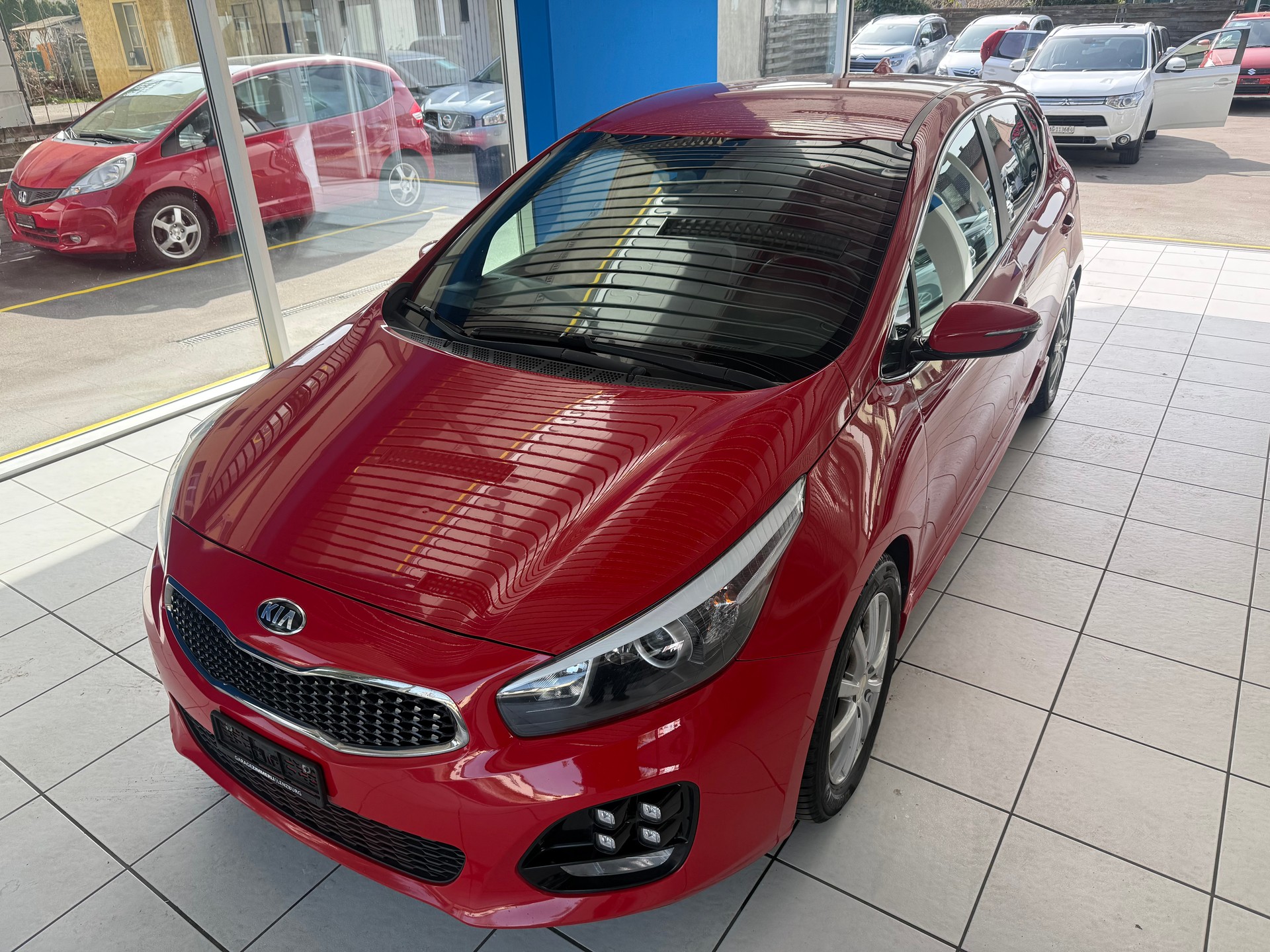 KIA Cee'd 1.0 T-GDi GT Line-image-0