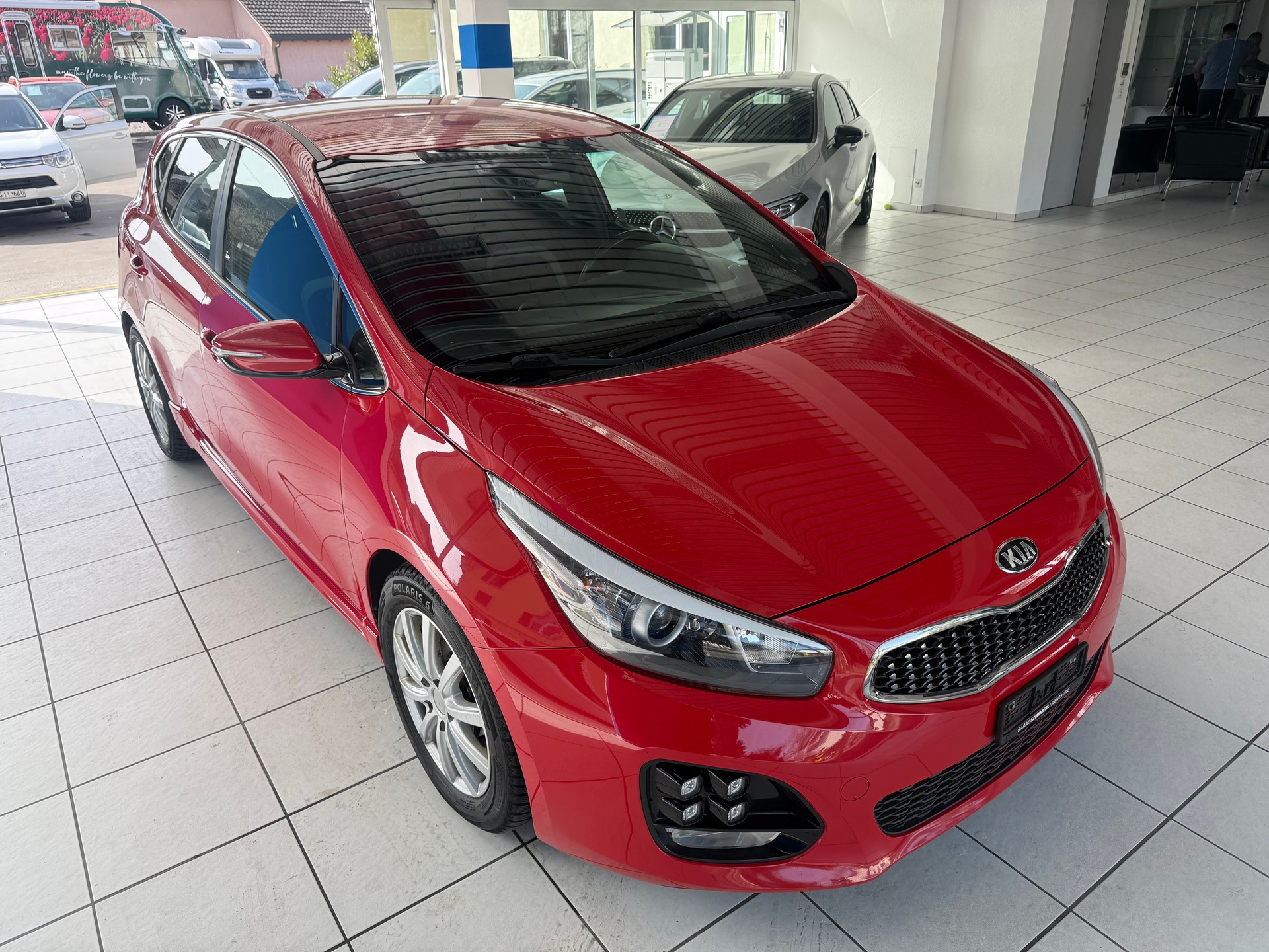 KIA Cee'd 1.0 T-GDi GT Line-image-2