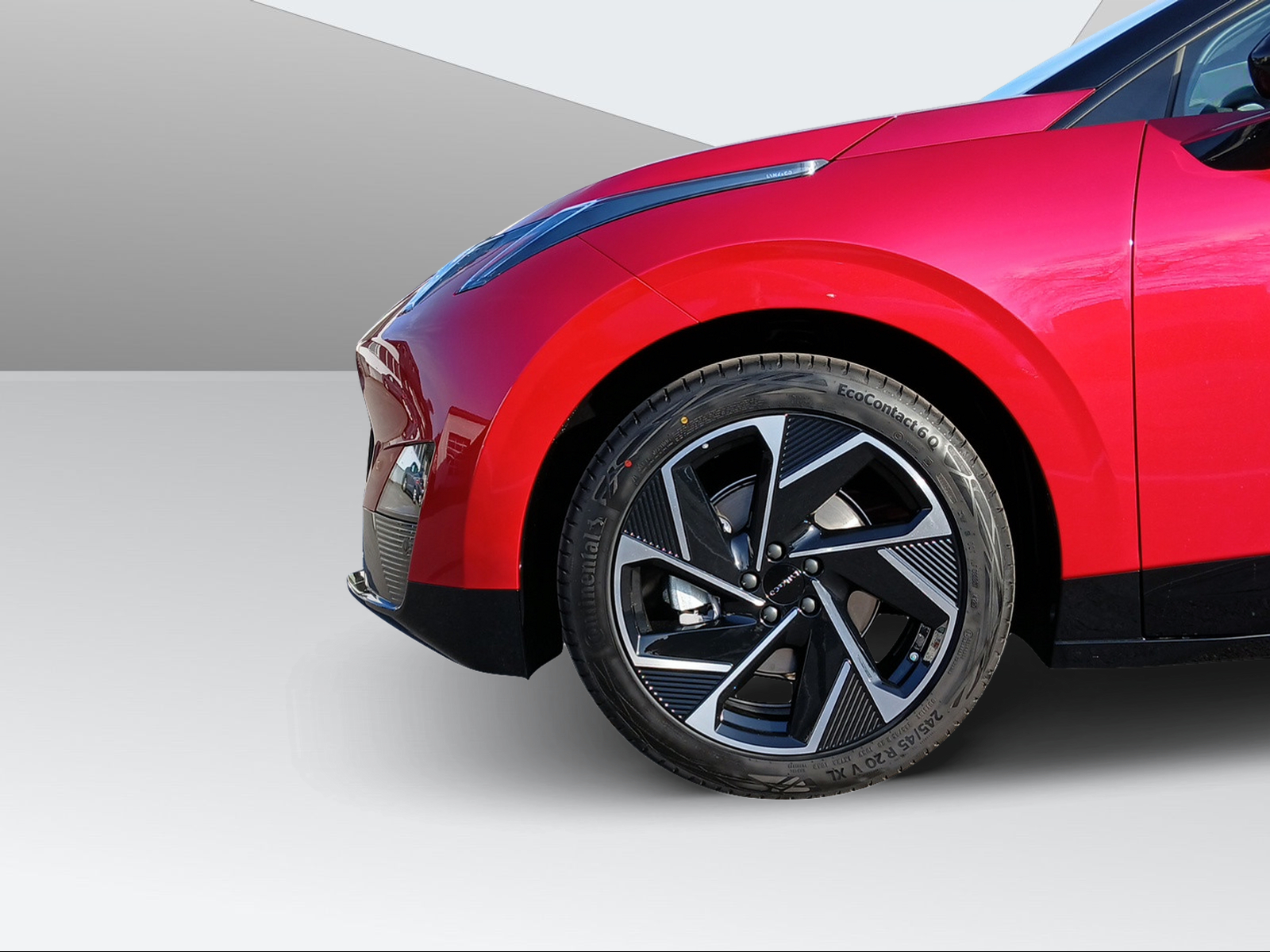 LYNK & CO 02-image-8