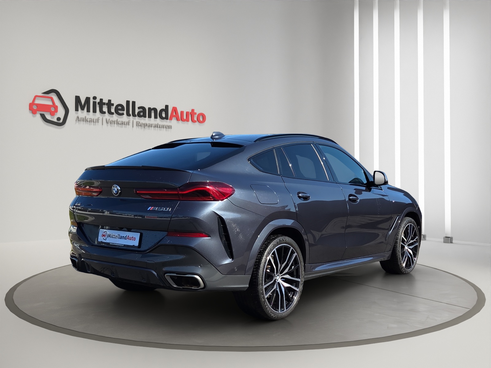 BMW X6 M50i Steptronic-image-11