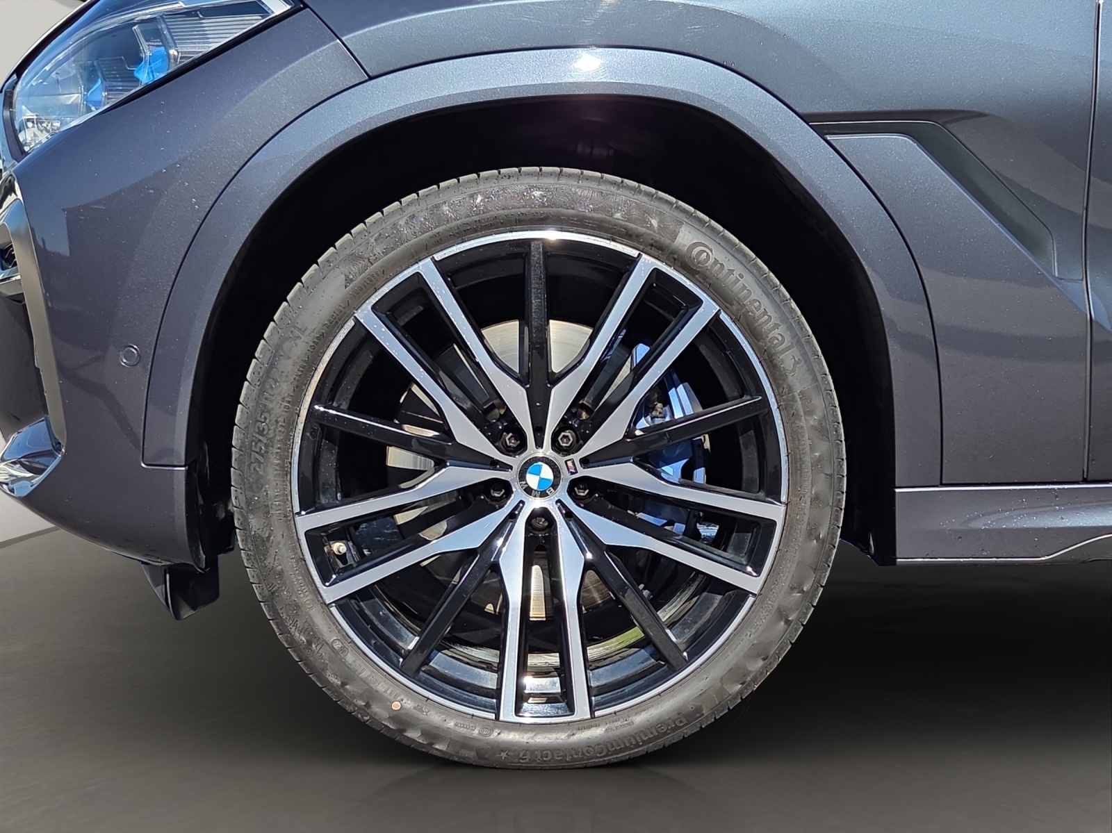 BMW X6 M50i Steptronic-image-5