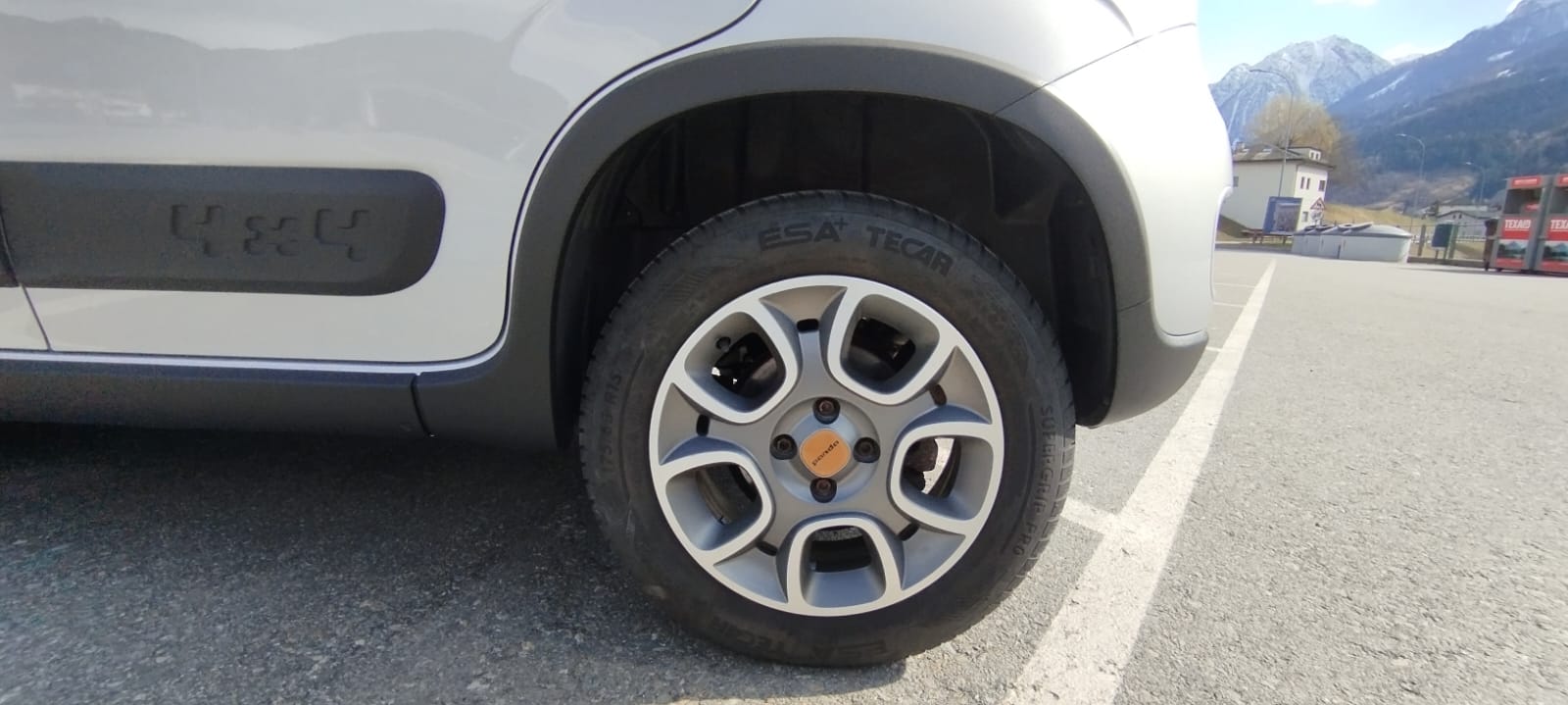 FIAT Panda 0.9 Twinair Turbo 4x4-image-15
