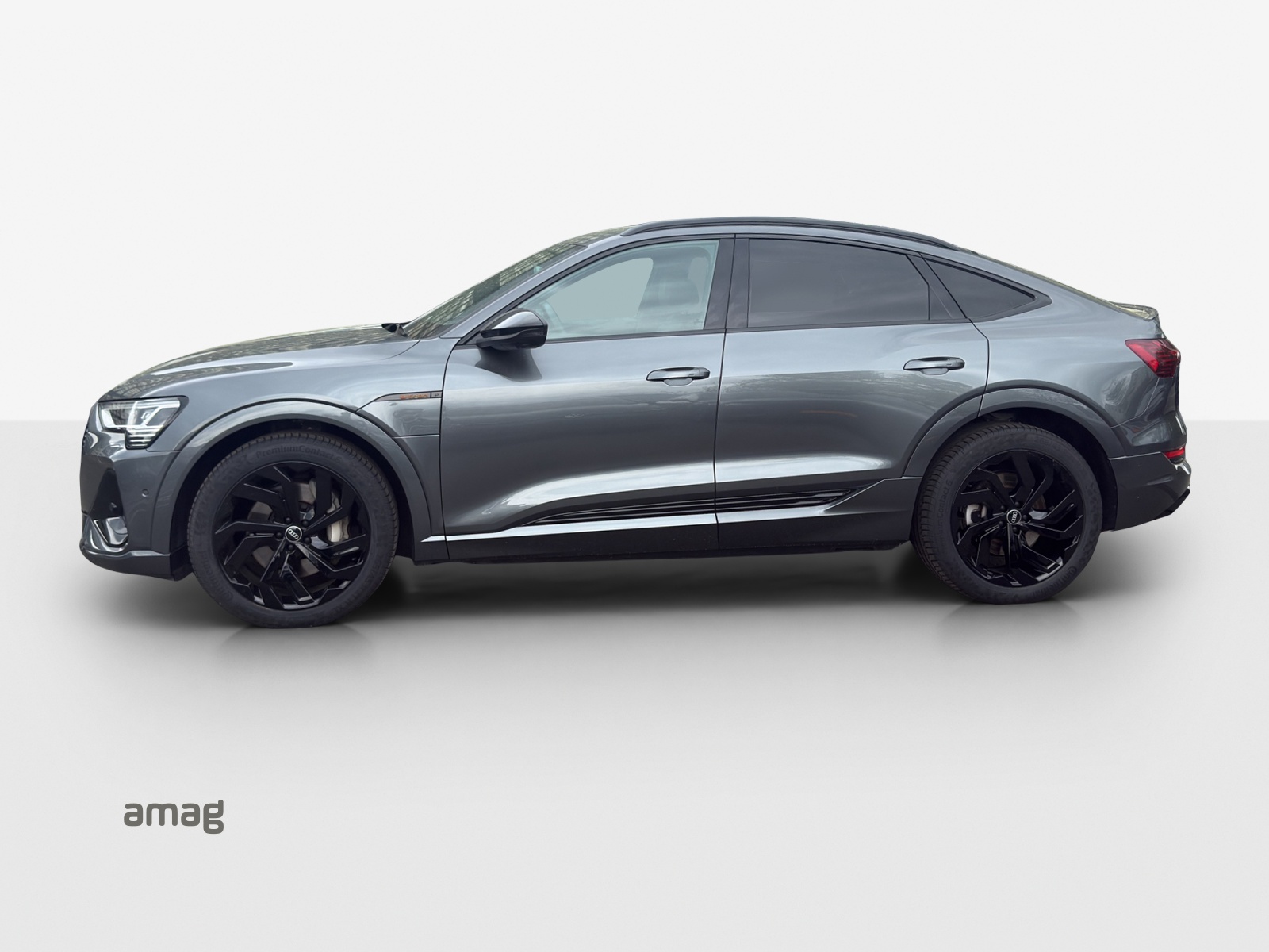 AUDI e-tron 55 Sportback S Line Black Edition quattro-image-1
