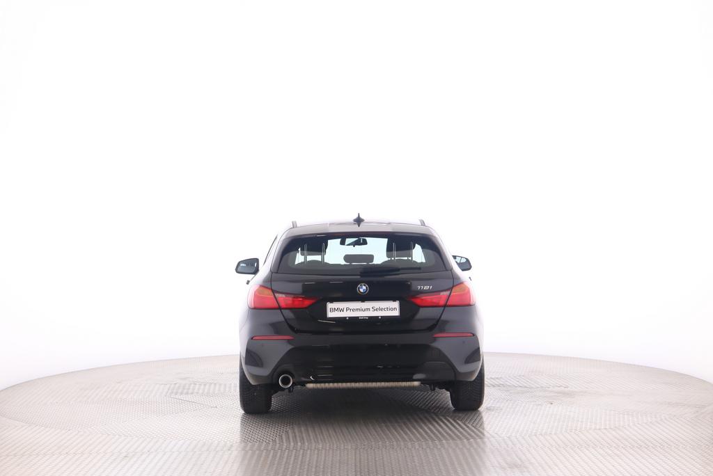 BMW 118i-image-6