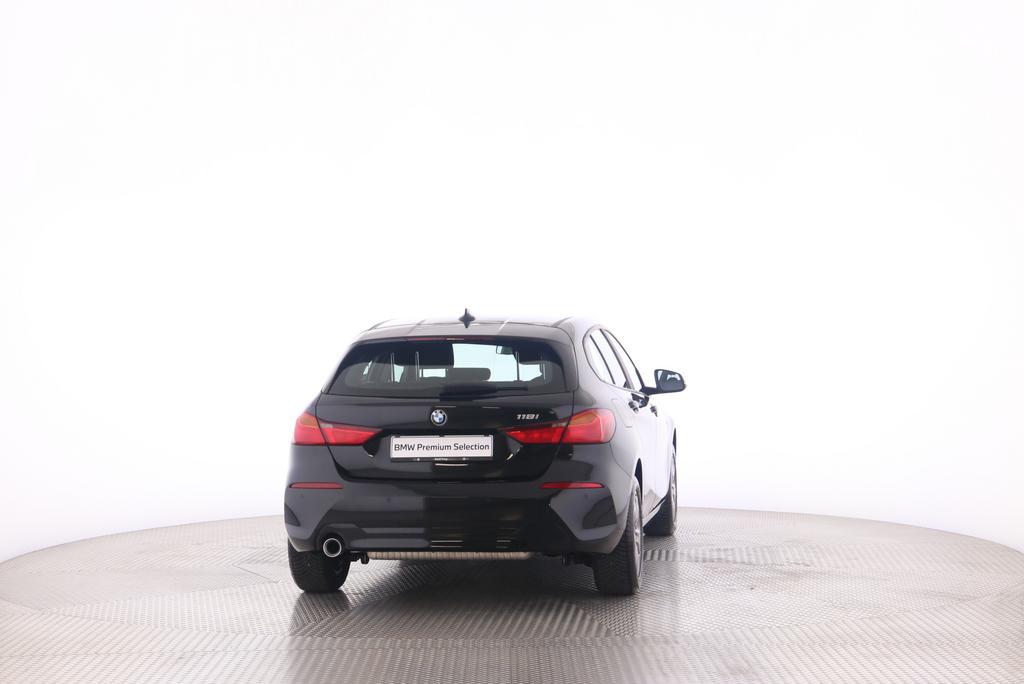 BMW 118i-image-20