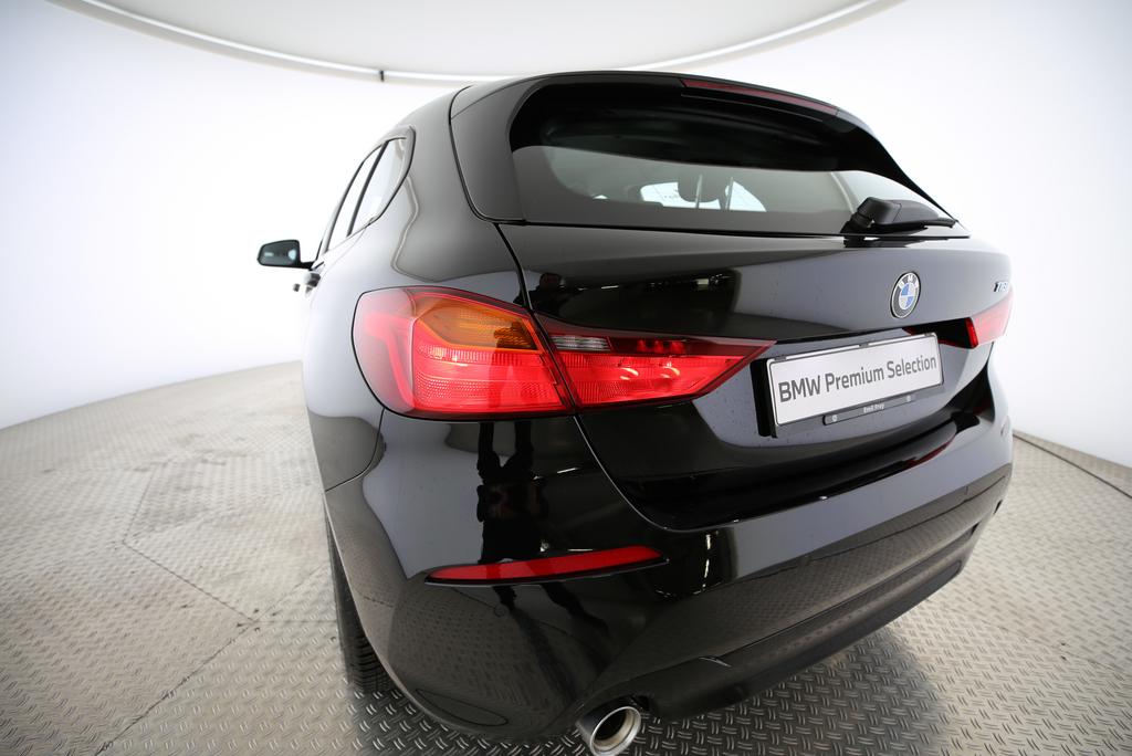BMW 118i-image-16