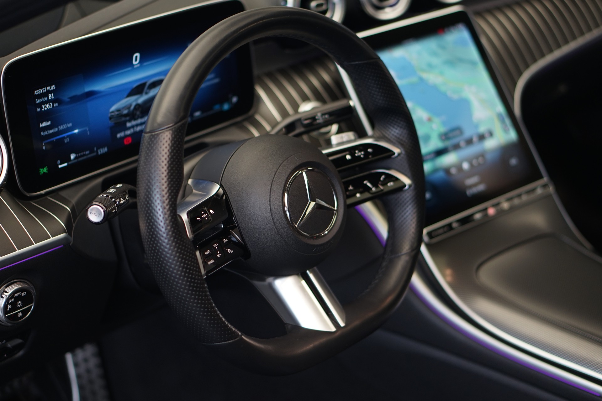 MERCEDES-BENZ C 220 d T 4Matic AMG Line *CH-Fahrzeug* *AHK*-image-20