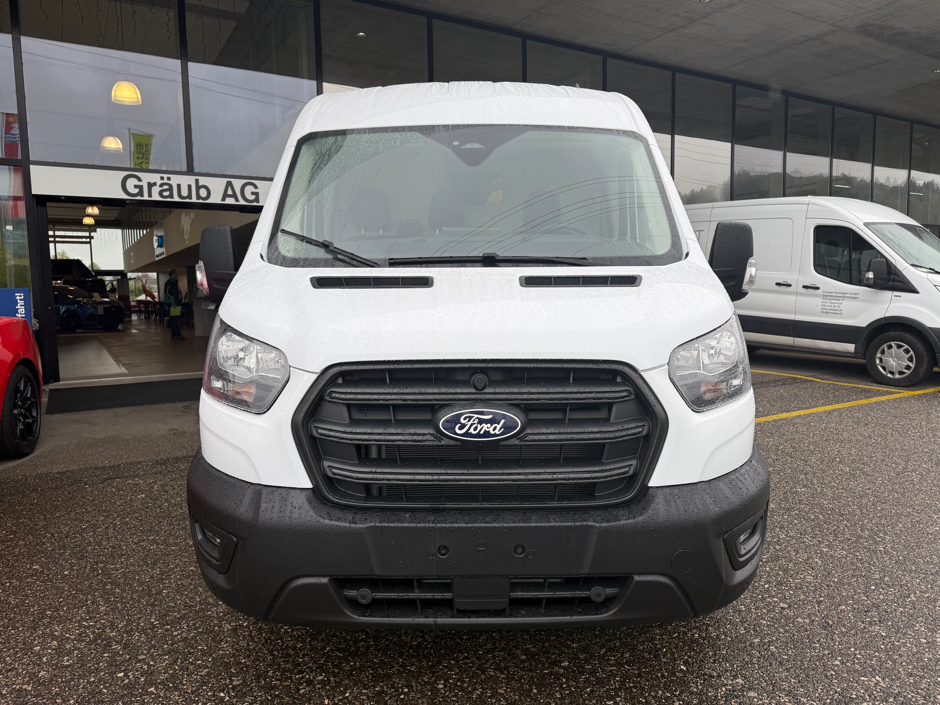 FORD Transit Van 350 L2 Trend 2.0 TDCi 130 FWD-showroom-element-1