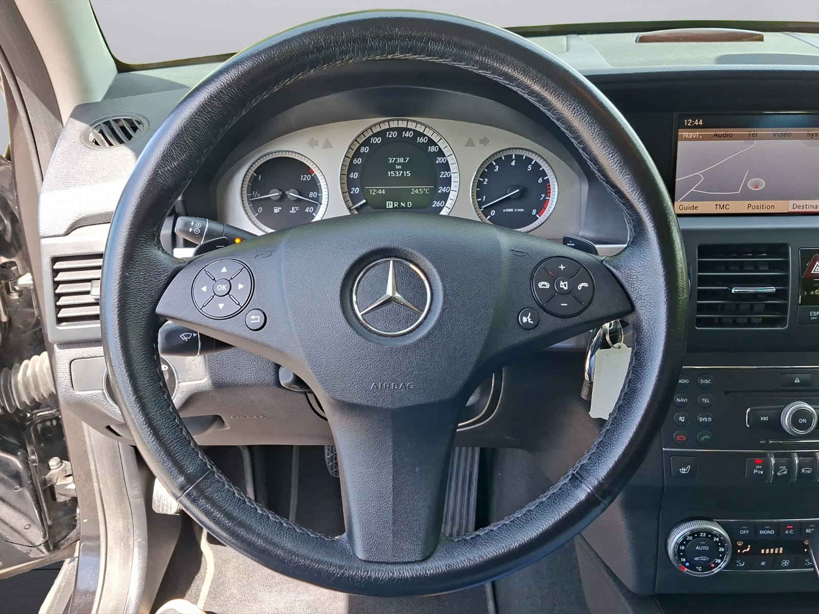 MERCEDES-BENZ GLK 350 4Matic 7G-Tronic-image-13