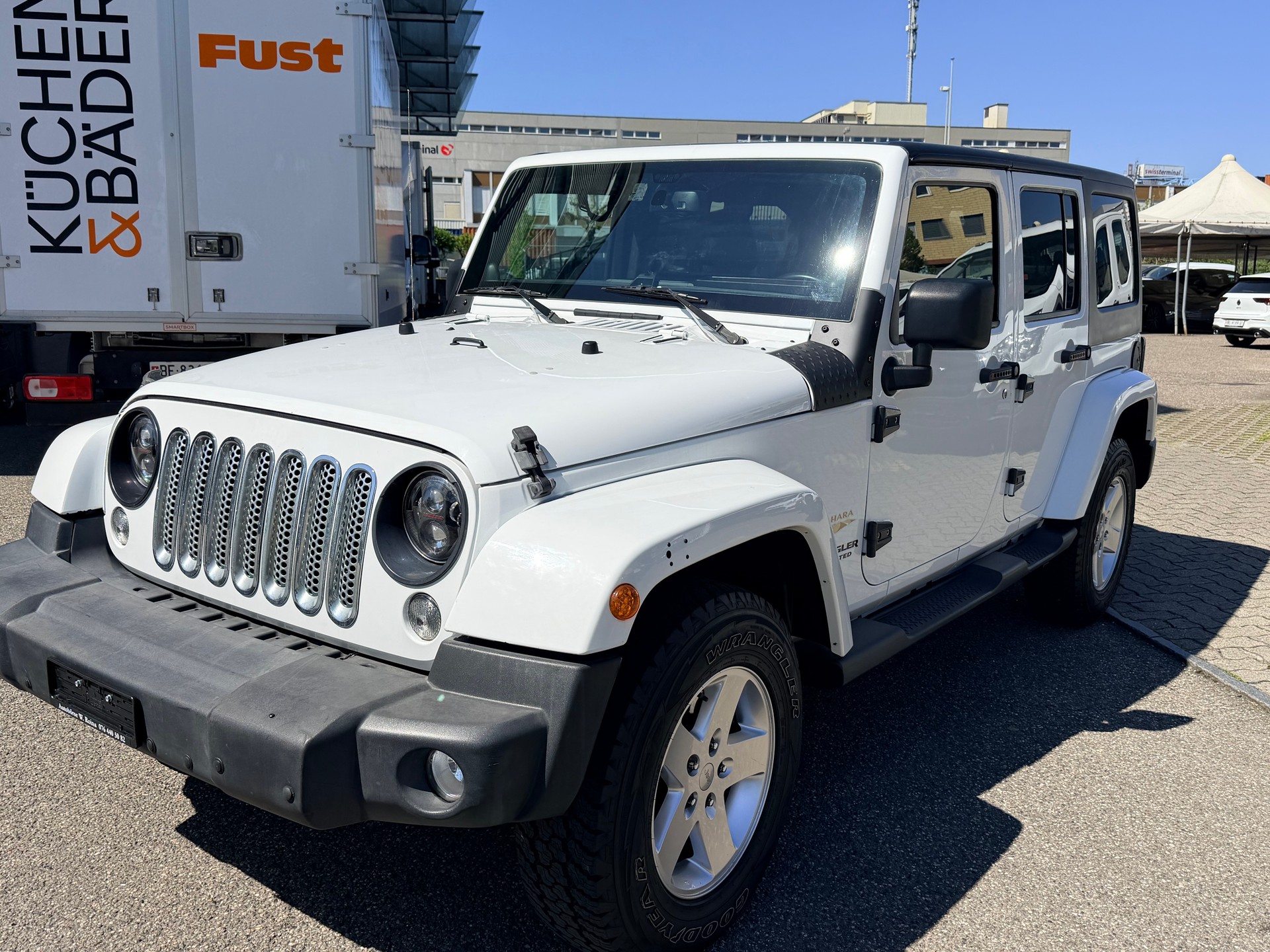 JEEP Wrangler 3.6 Sahara Automatic hardtop-image-6