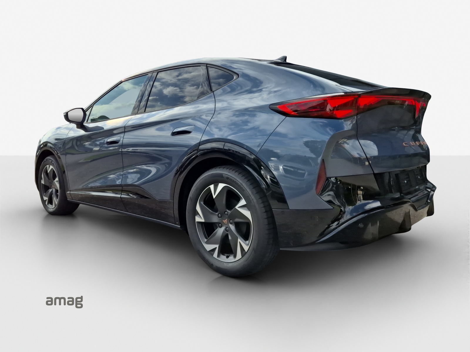 CUPRA Tavascan 77 kWh Edge 4D-image-2