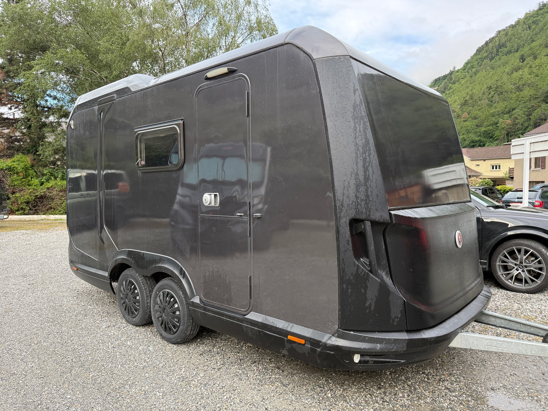 KNAUS W62 Deseo TR-image-1