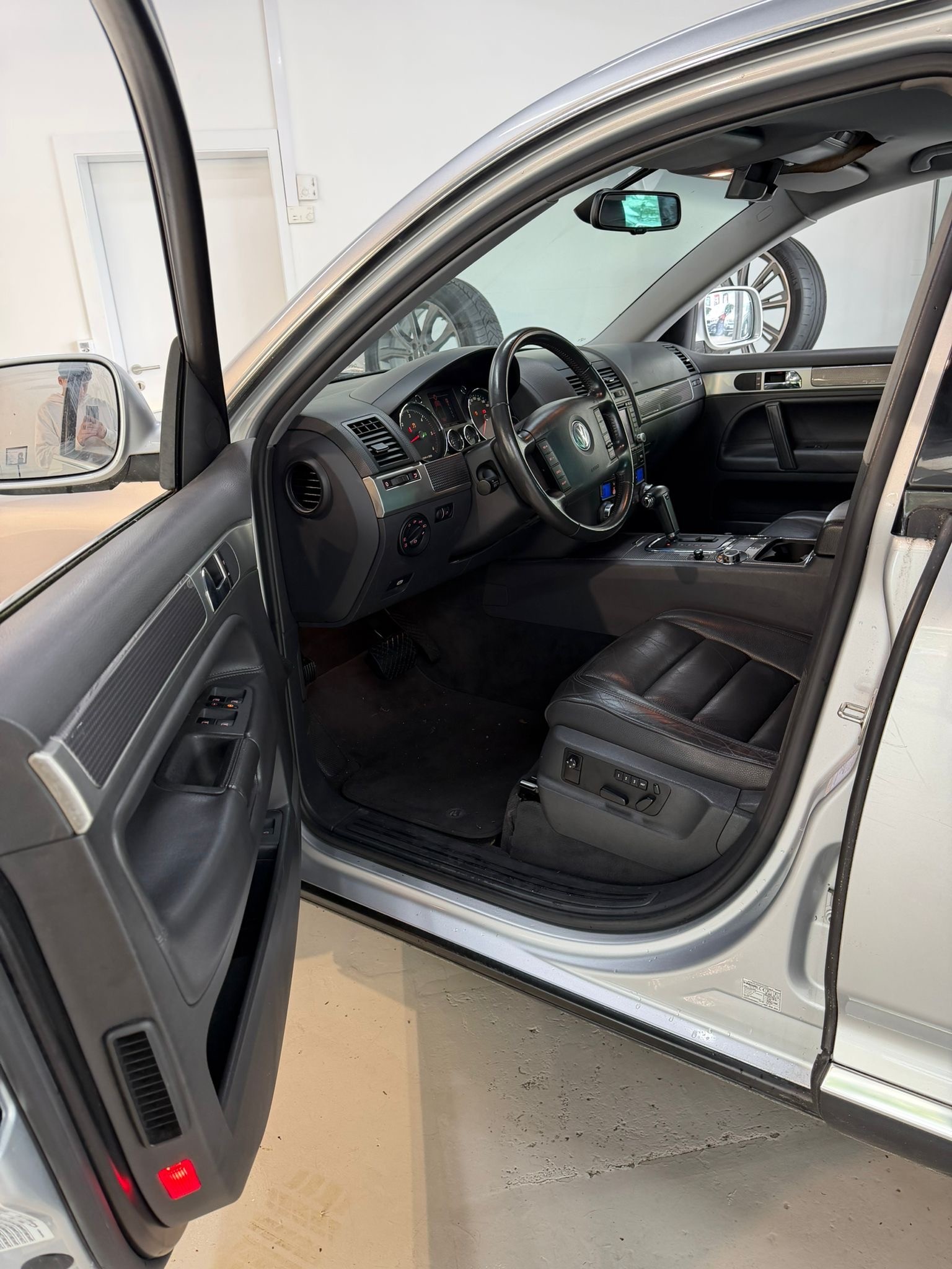 VW Touareg 3.0 TDI-image-9