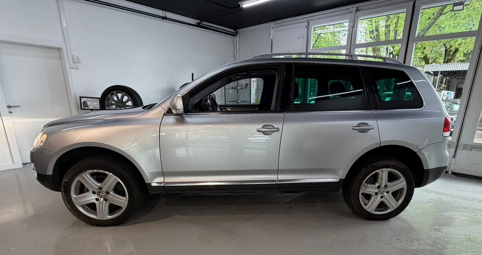 VW Touareg 3.0 TDI-image-5