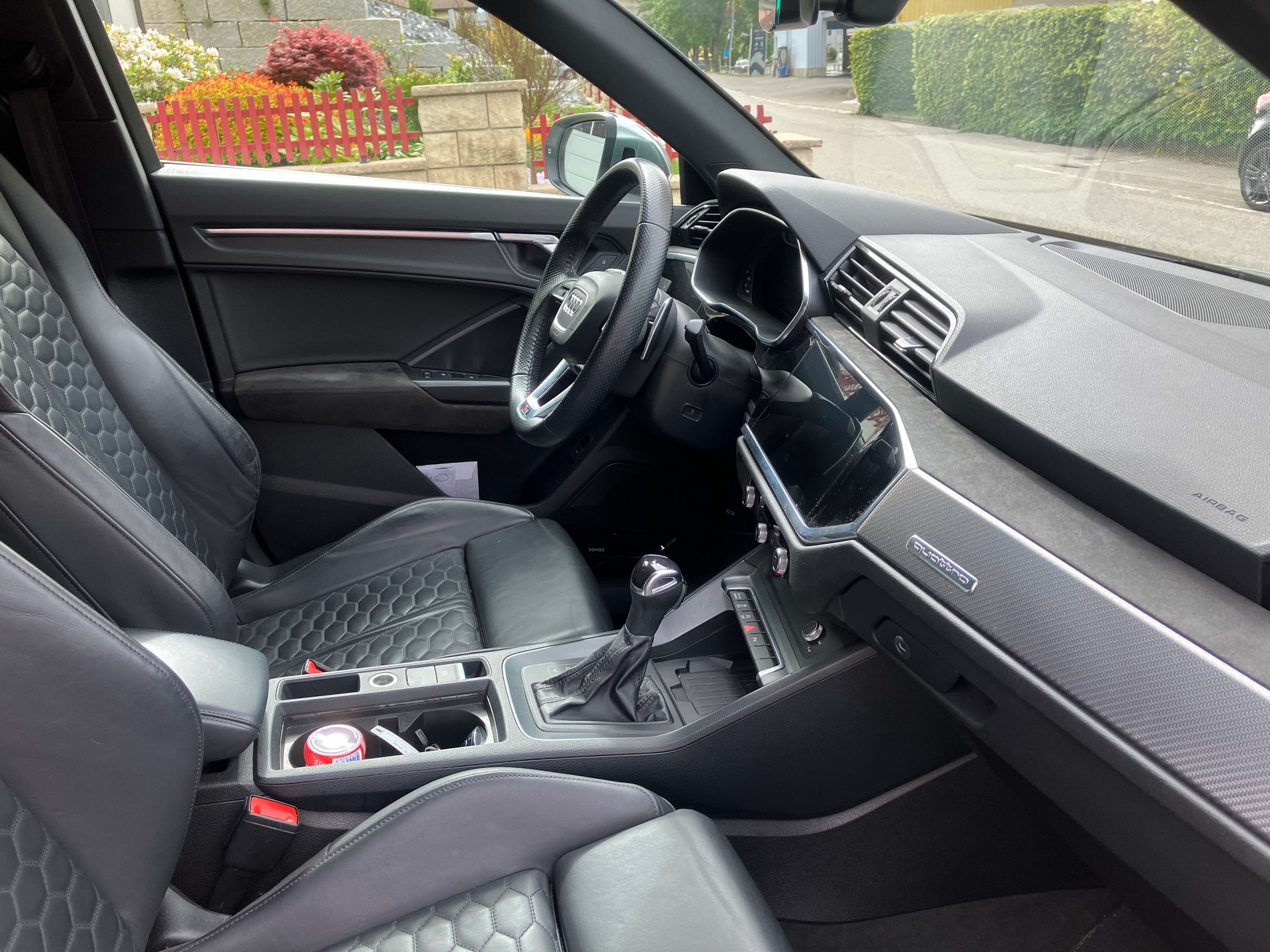 AUDI 2.5 TFSI quattro S-Tronic-image-9
