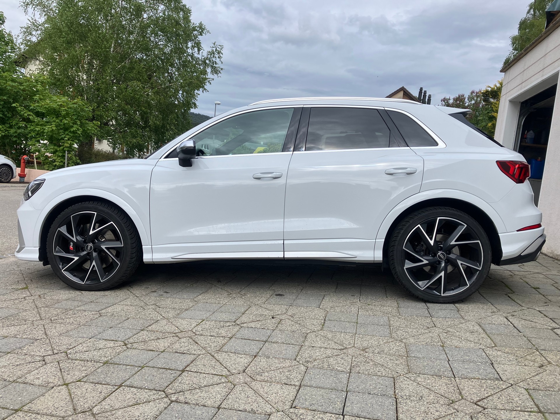 AUDI 2.5 TFSI quattro S-Tronic-image-7