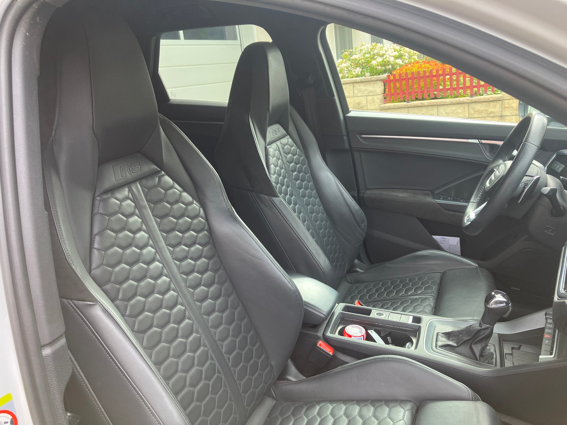 AUDI 2.5 TFSI quattro S-Tronic-image-8