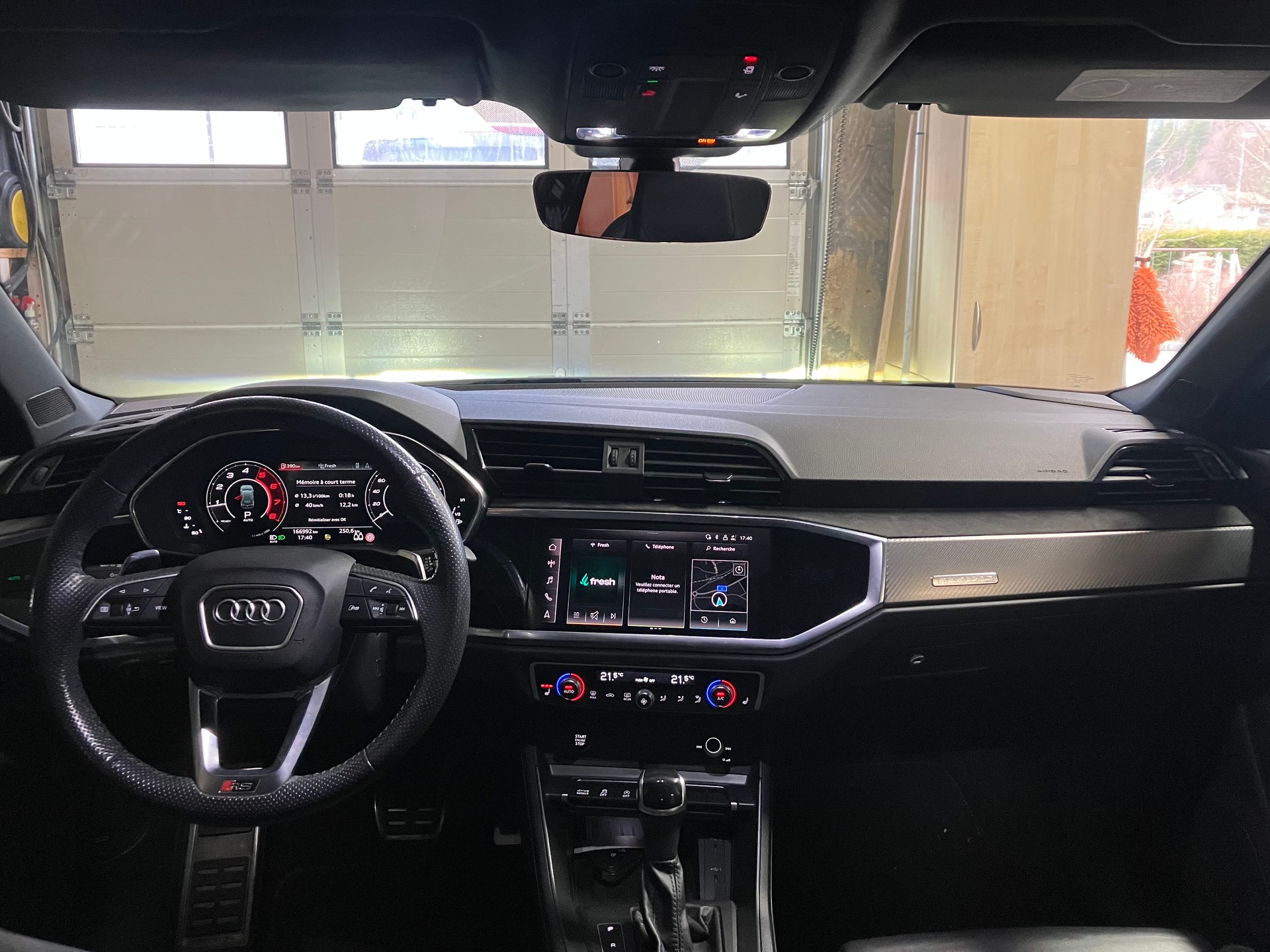 AUDI 2.5 TFSI quattro S-Tronic-image-3