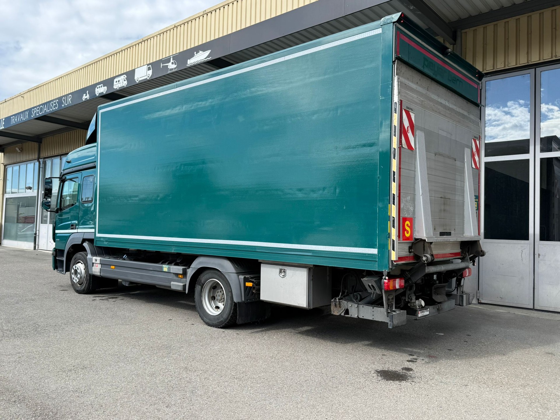 MERCEDES-BENZ Atego 1223-image-4