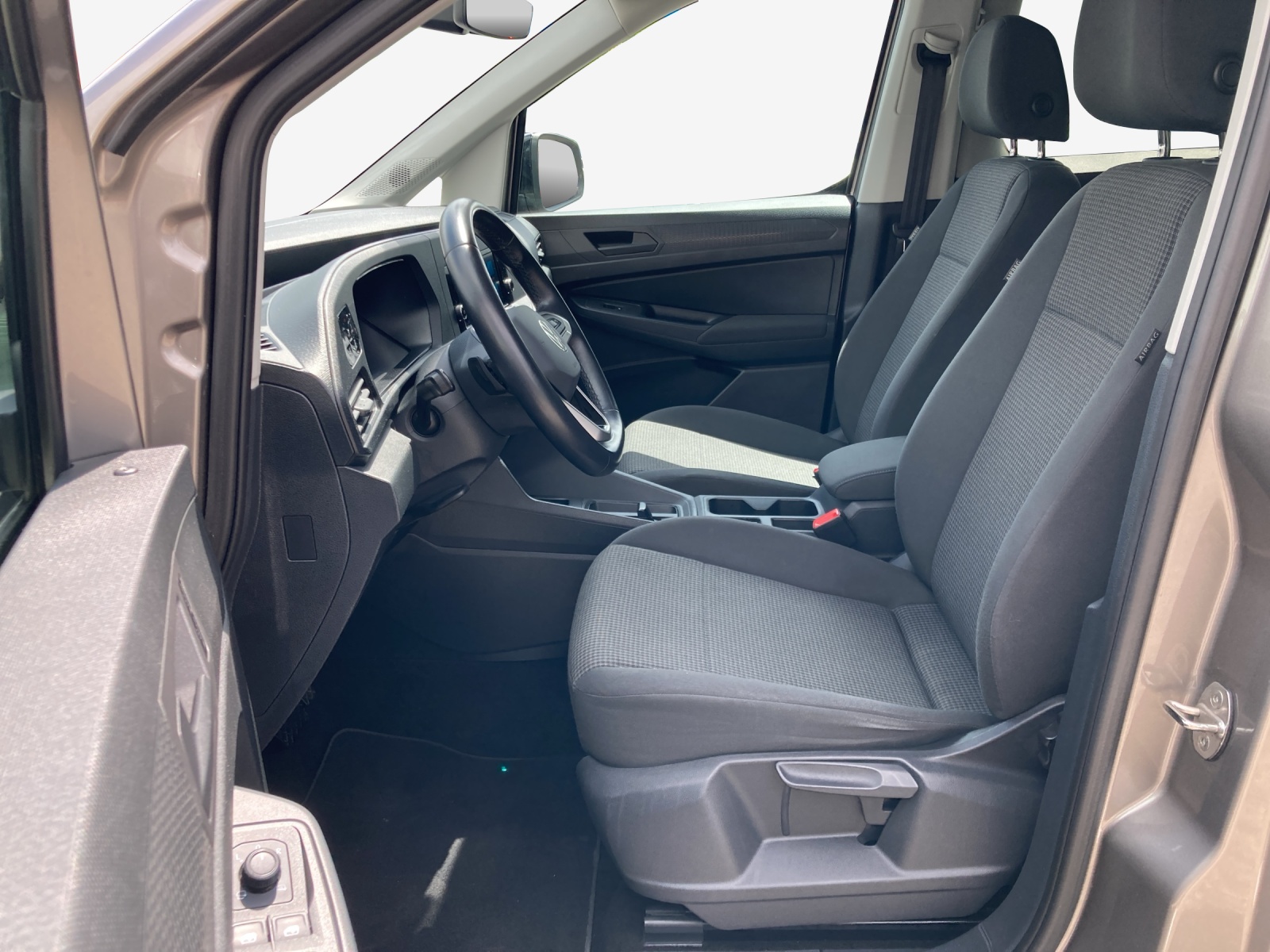VW Caddy 2.0 TDI Liberty DSG-image-7